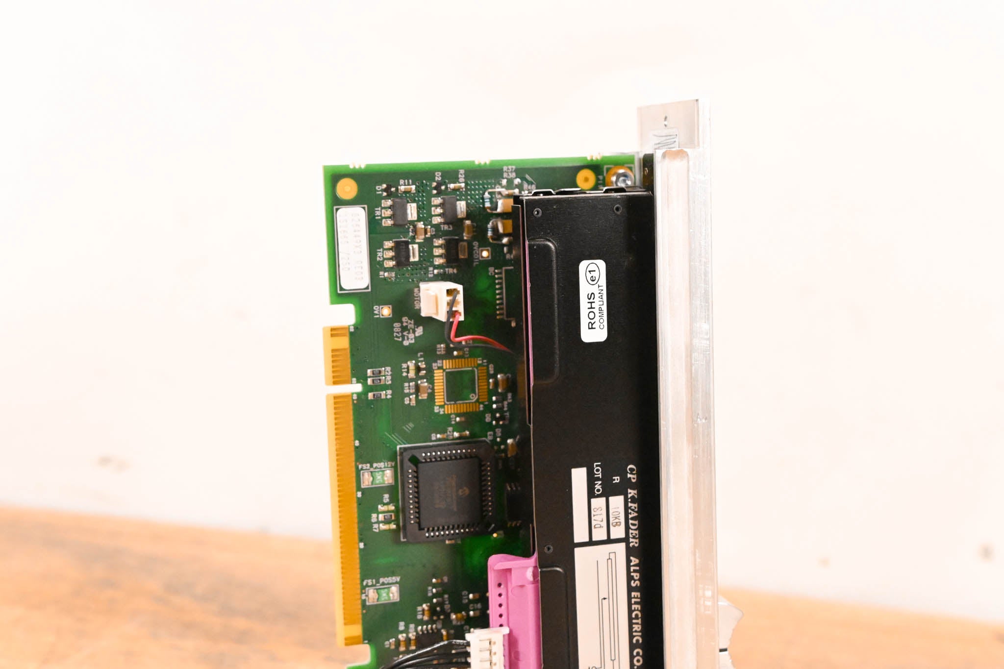 Solid State Logic C300 HD Motorized Fader Module – ALPS K-Fader Assembly