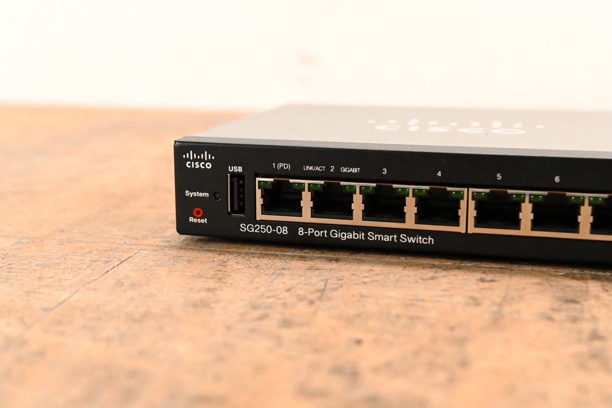 Cisco SG250-08 8-Port Gigabit Smart Switch (NO POWER SUPPLY)
