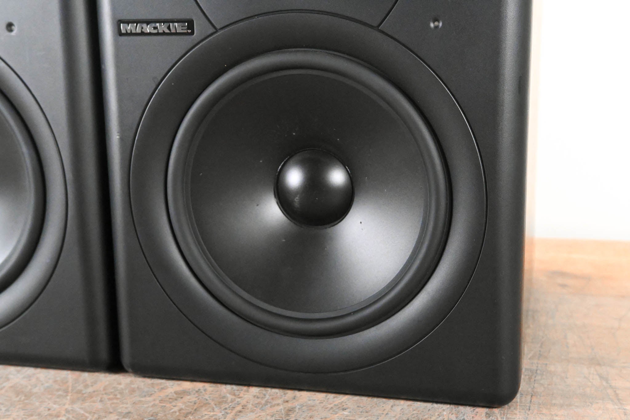 Mackie MR8 8" Active Studio Monitor (PAIR)