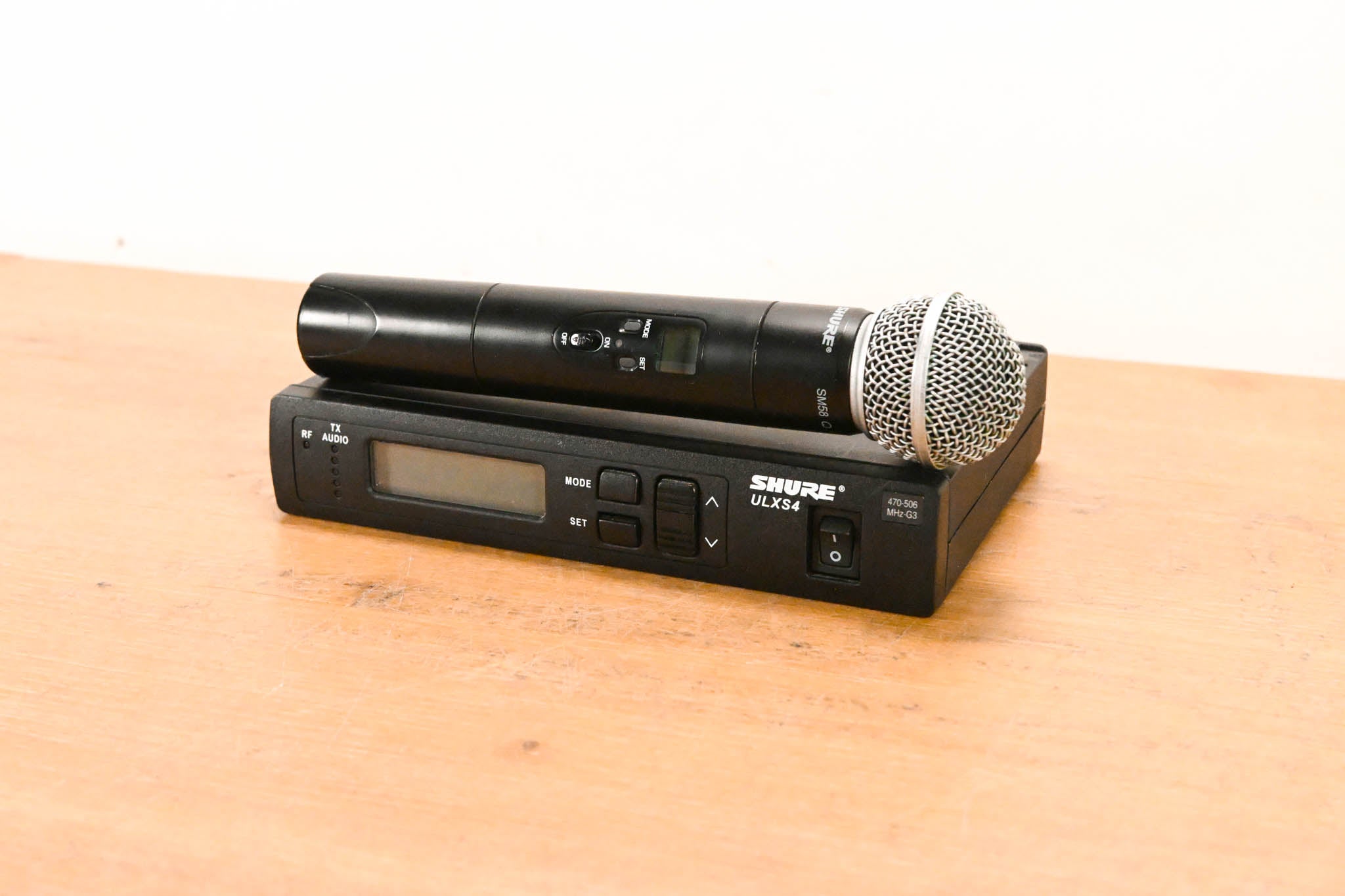 Shure ULXS24/58 Handheld Wireless System - 470-506 MHz (NO POWER SUPPLY)