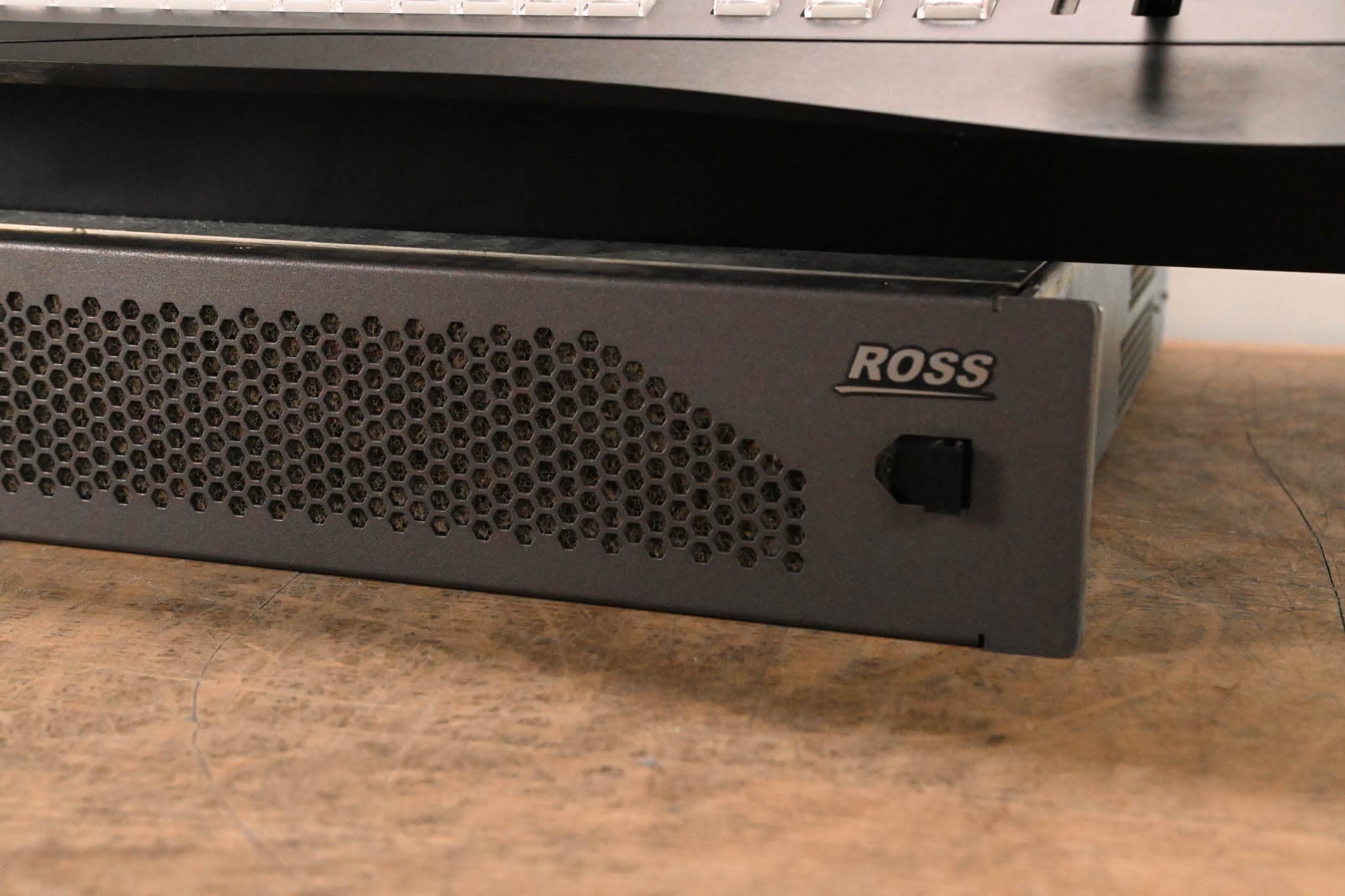 Ross Carbonite+ Frame 1 M/E Video Switcher with Carbonite 2M Panel