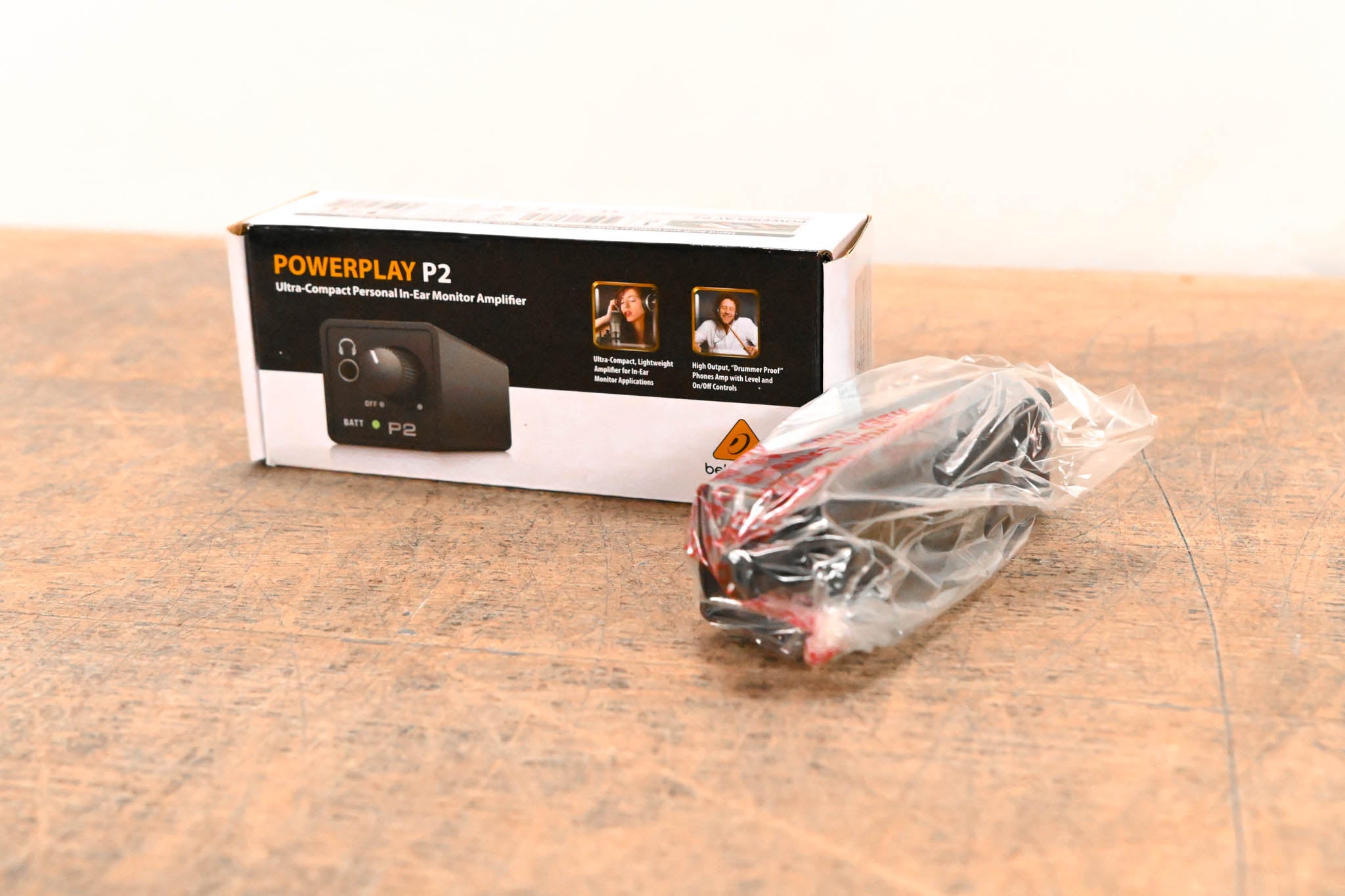 Behringer Powerplay P2 Personal In-Ear Monitor Amplifier