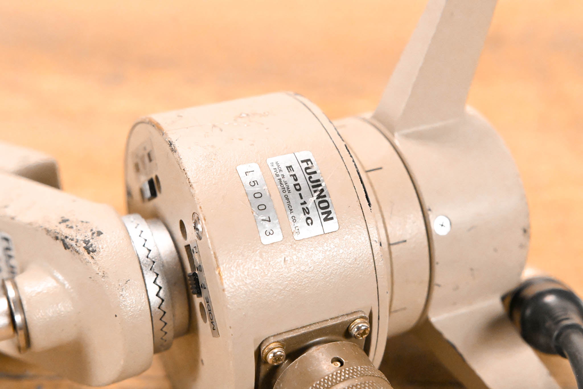 Fujinon EPD-12C Focus Controller with MCA-6B Clamp