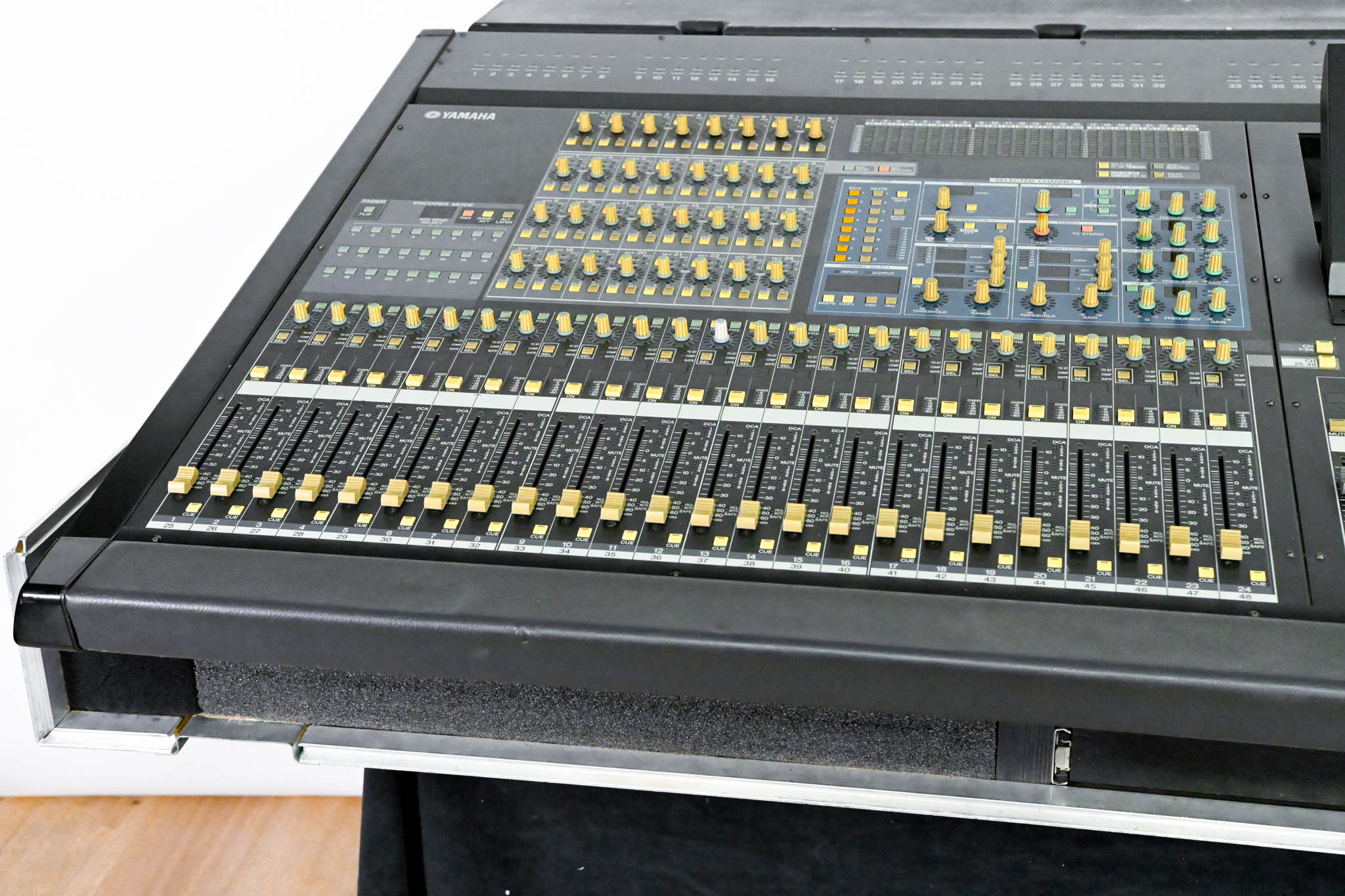Yamaha PM5D-RH 48-Channel Digital Console with Road Case
