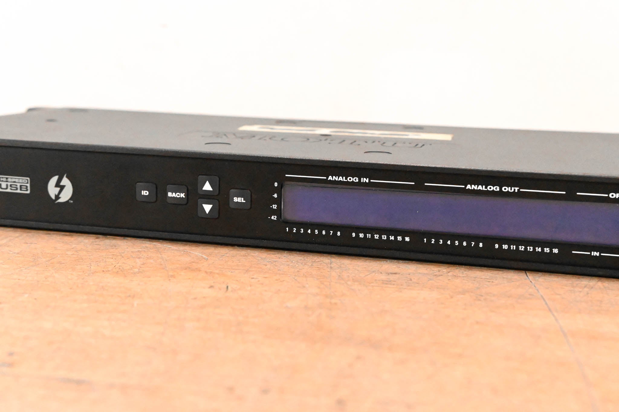 MOTU 16A 32x32 Thunderbolt / USB 2.0 Audio Interface with AVB