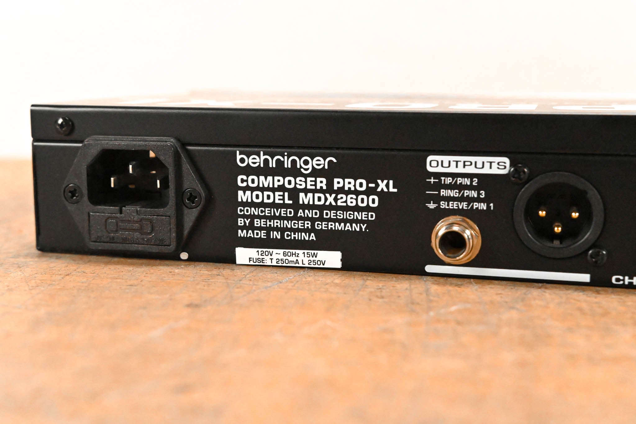 Behringer Composer Pro-XL MDX2600 Audio Interactive Dynamics Processor