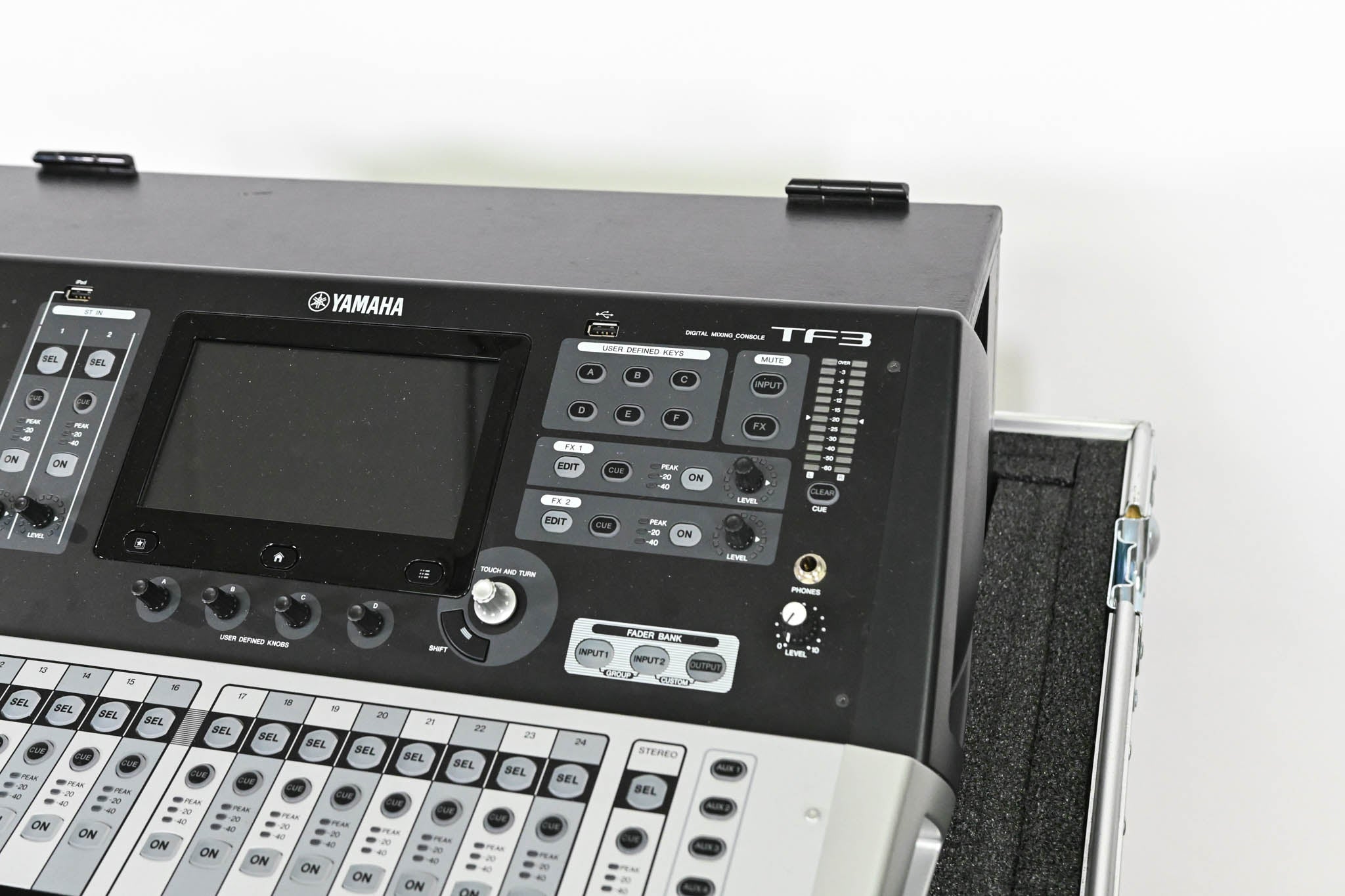 Yamaha TF3 24-Channel Digital Audio Mixer with Road Case