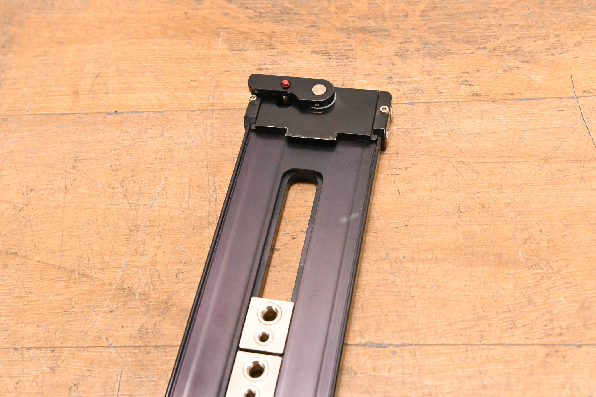 Hitachi TA-Z3 Tripod Quick Release Adapter