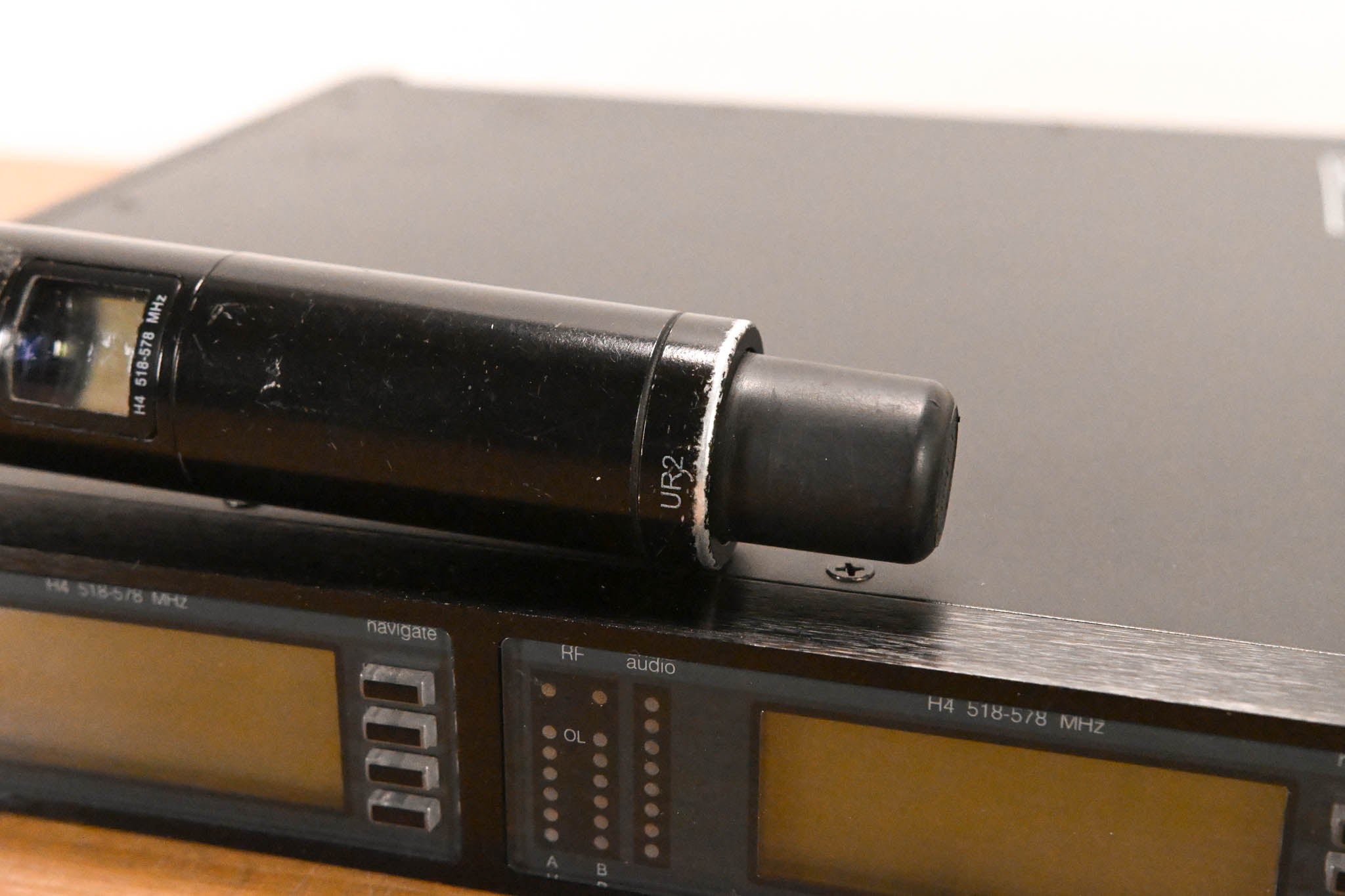 Shure UR4D+ Wireless Receiver w/UR1 Bodypack & UR2/BETA58A Mic - H4 Band