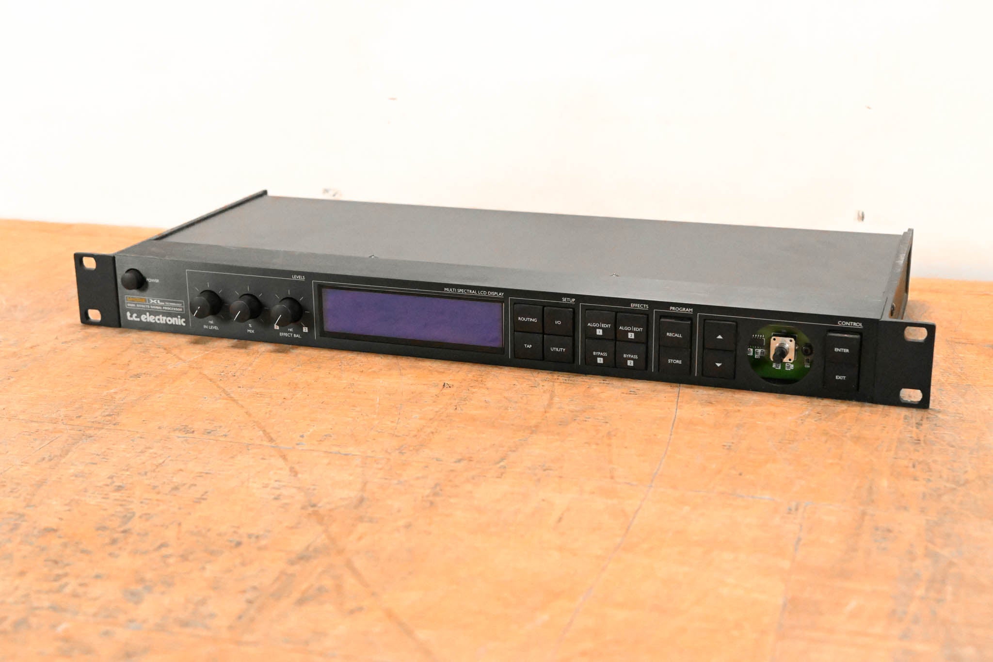 TC Electronic M-ONE XL Dual-Engine Effects Processor