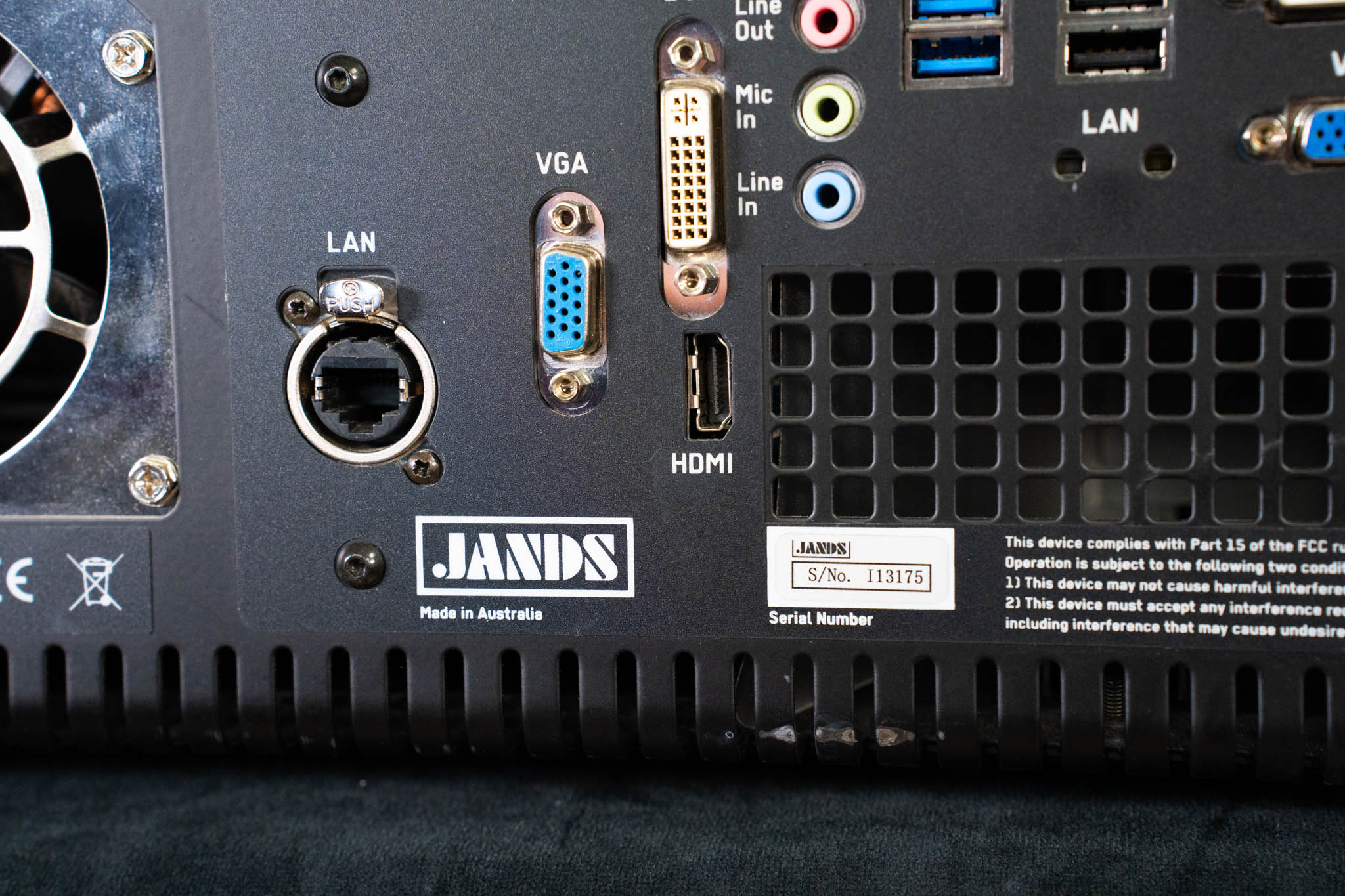 Jands Vista I3 Lighting Control Console