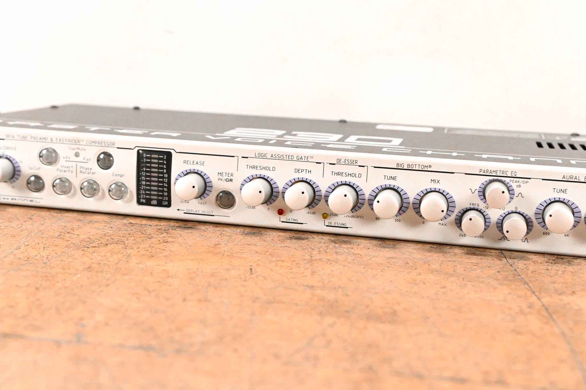 Aphex 230 Master Vocal Channel Strip