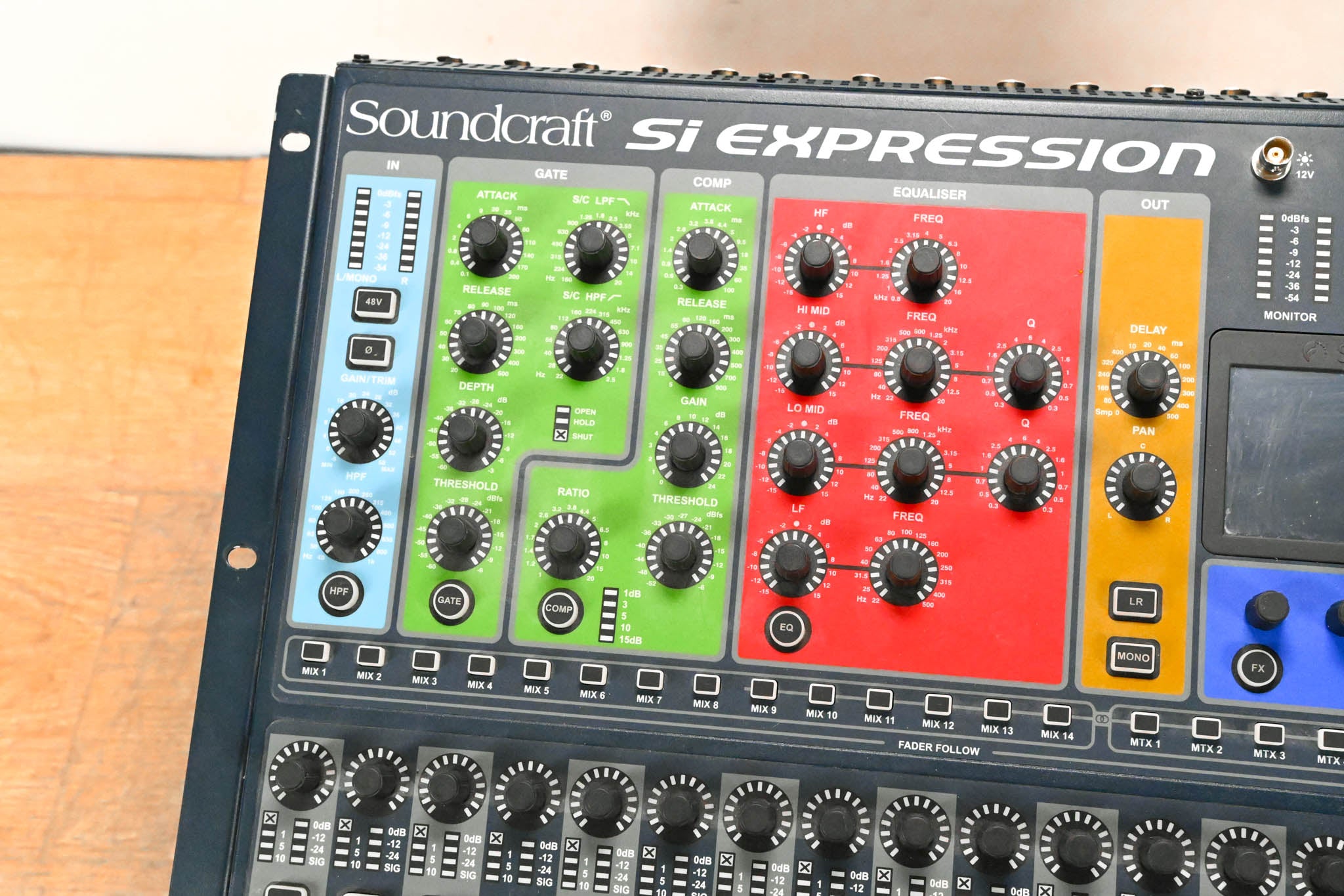 Soundcraft Si Expression 1 16-Channel Digital Audio Mixing Console