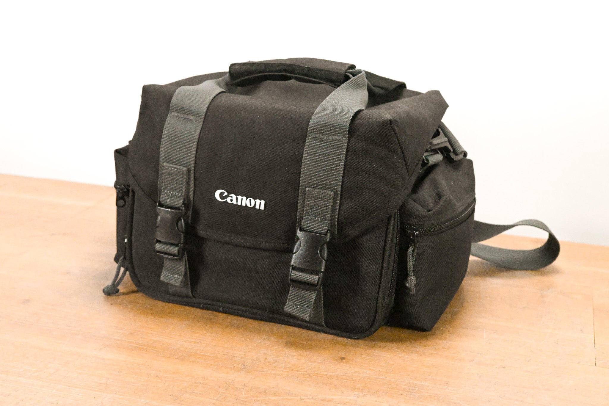 Canon EOS 7D DSLR Camera Body