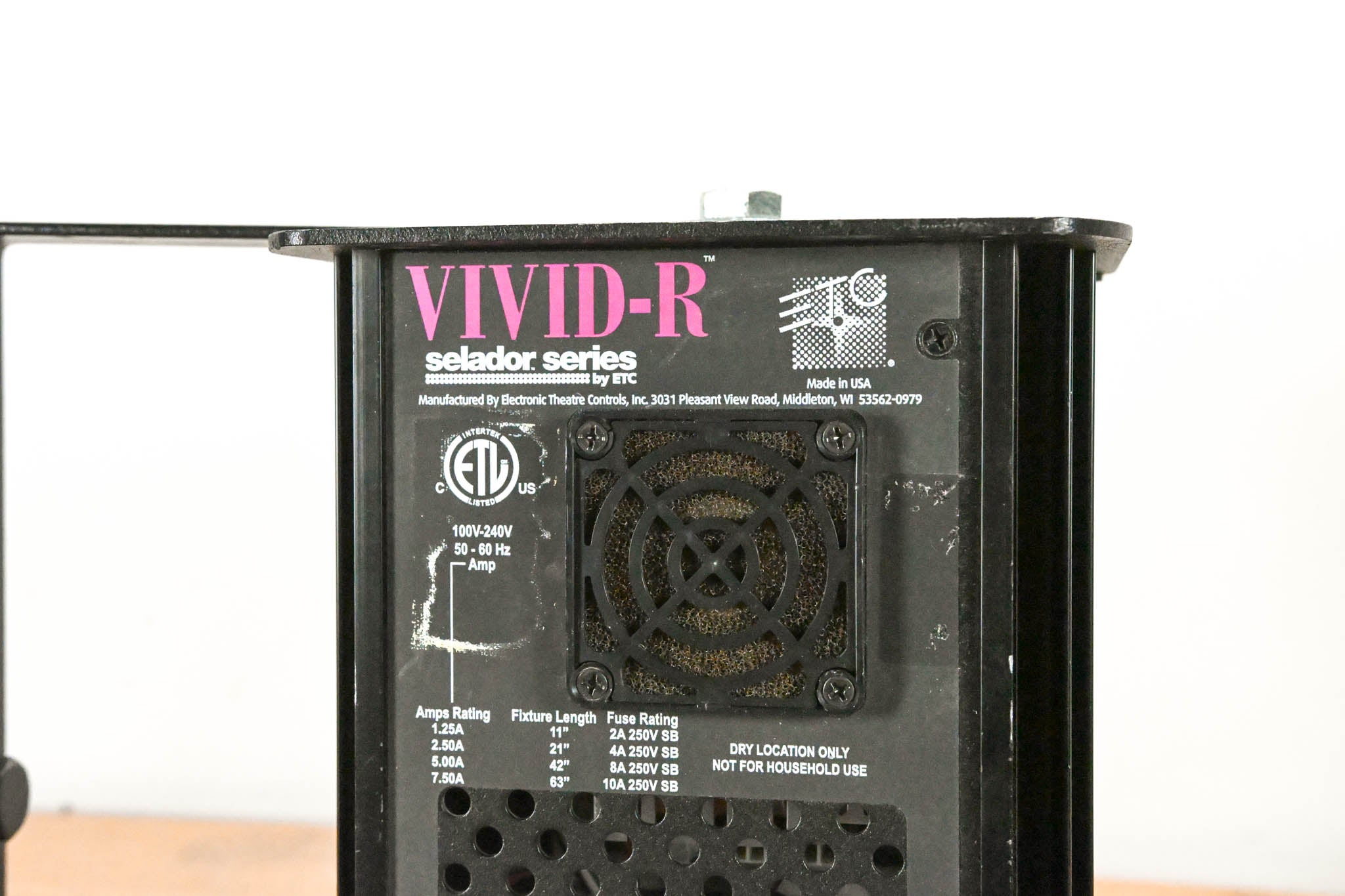 ETC Selador Vivid-R 11-Inch LED Fixture
