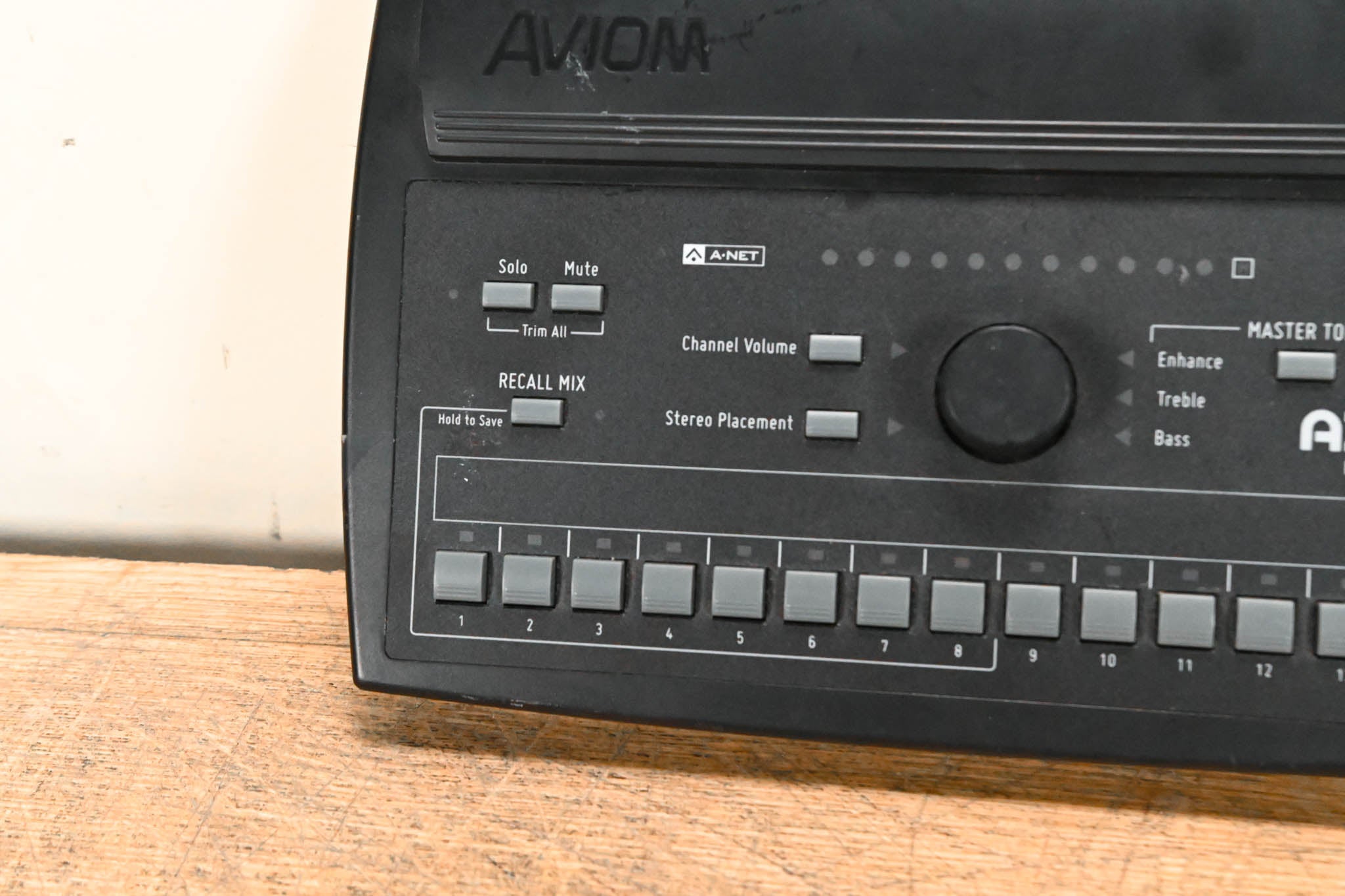 Aviom A320 16-Channel Personal Mixer