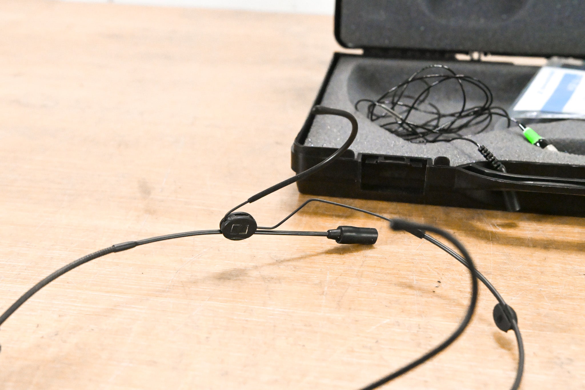 Sennheiser HSP-4 Over-Ear Microphone