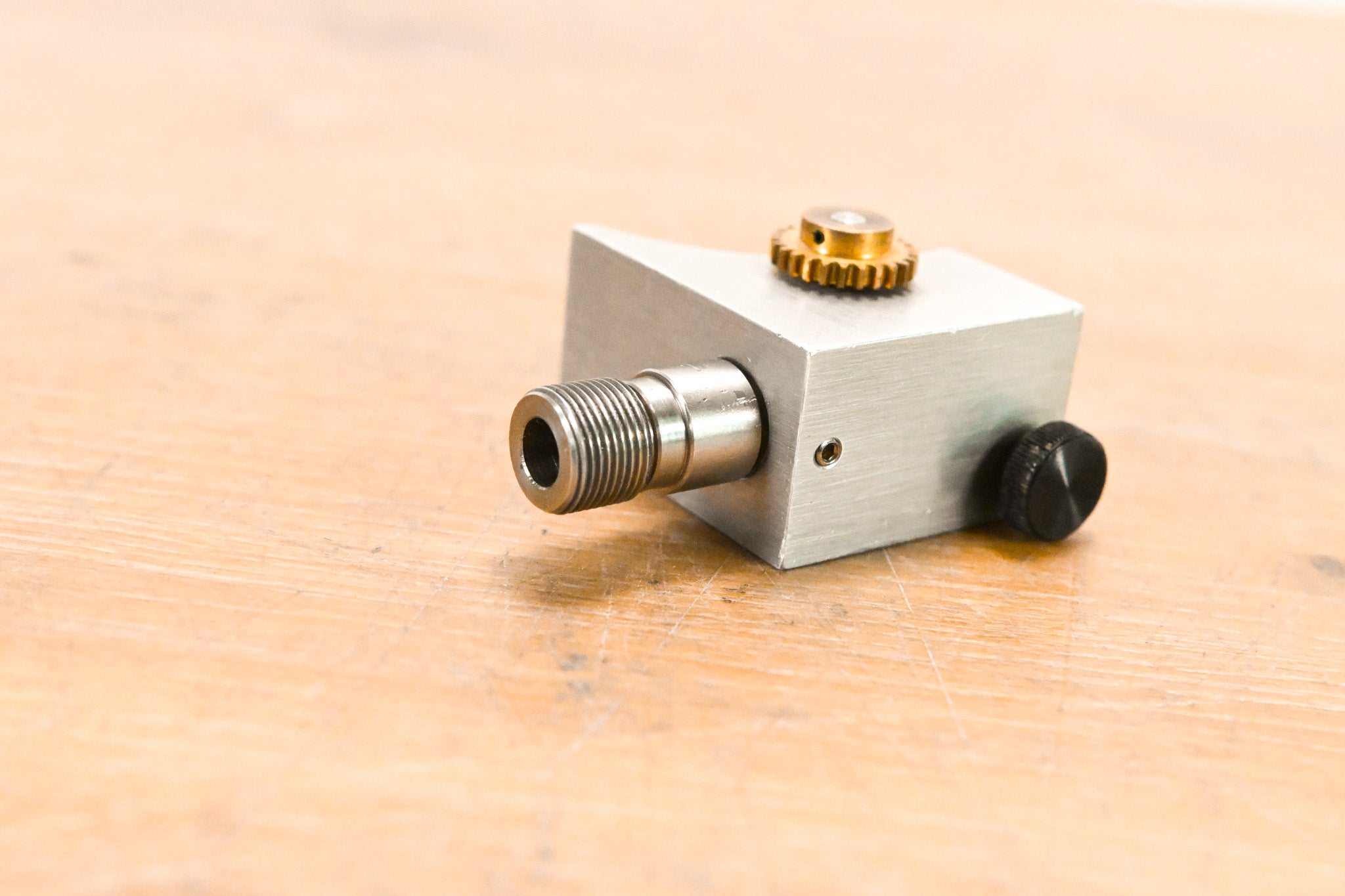 VariZoom FC-F22 Fujinon Focus Gear Box for FCF Fujinon Focus Control