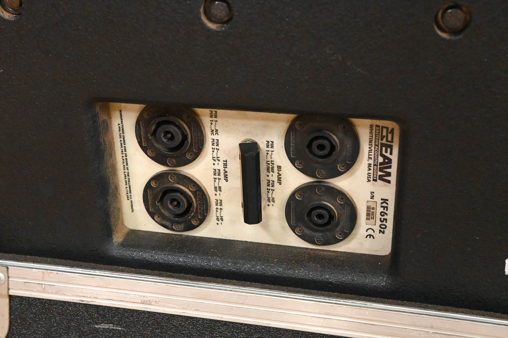 EAW KF650z Virtual Array Full Range Loudspeaker (PAIR) w/ Road Case