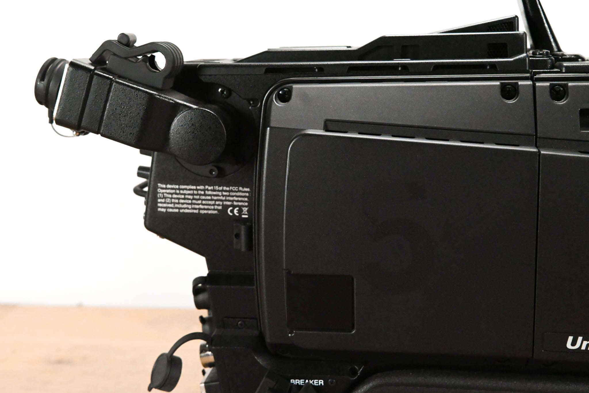 Ikegami HC-HD300 3-CMOS Full HD Camera w/ FA-300 Fiber Adapter
