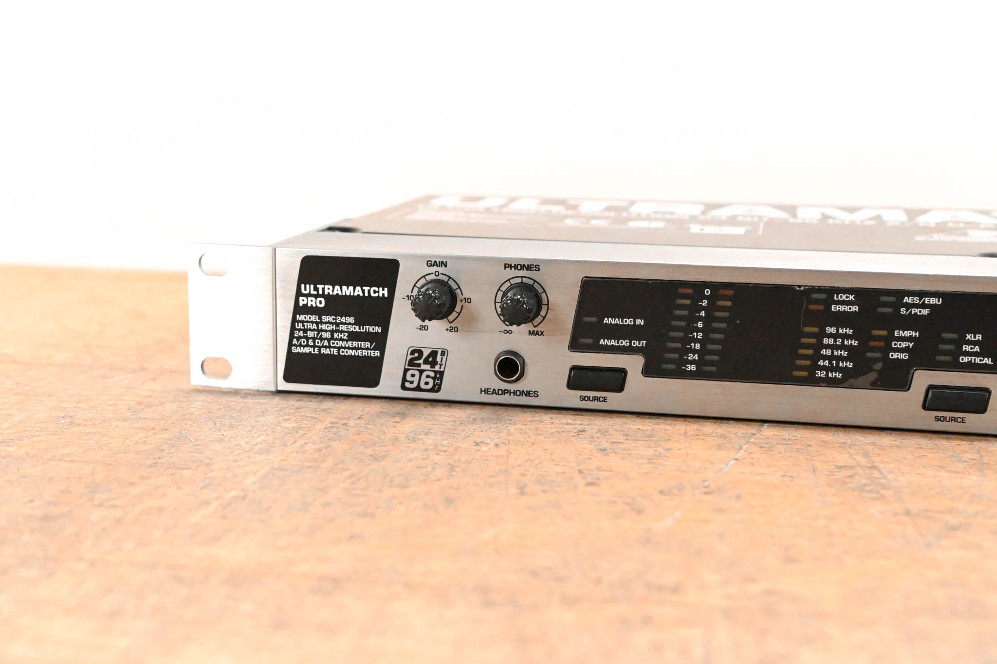 Behringer ULTRAMATCH PRO SRC2496 Sample Rate Converter