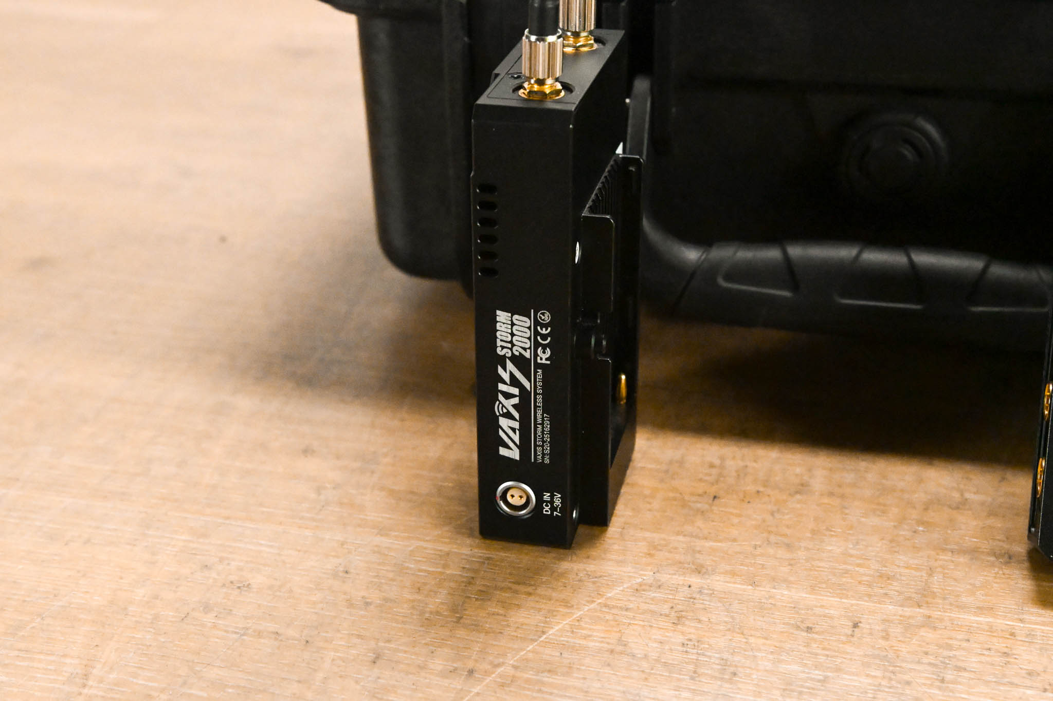 Vaxis Storm 2000 HDMI/SDI Wireless Transmission System (TX + RX)