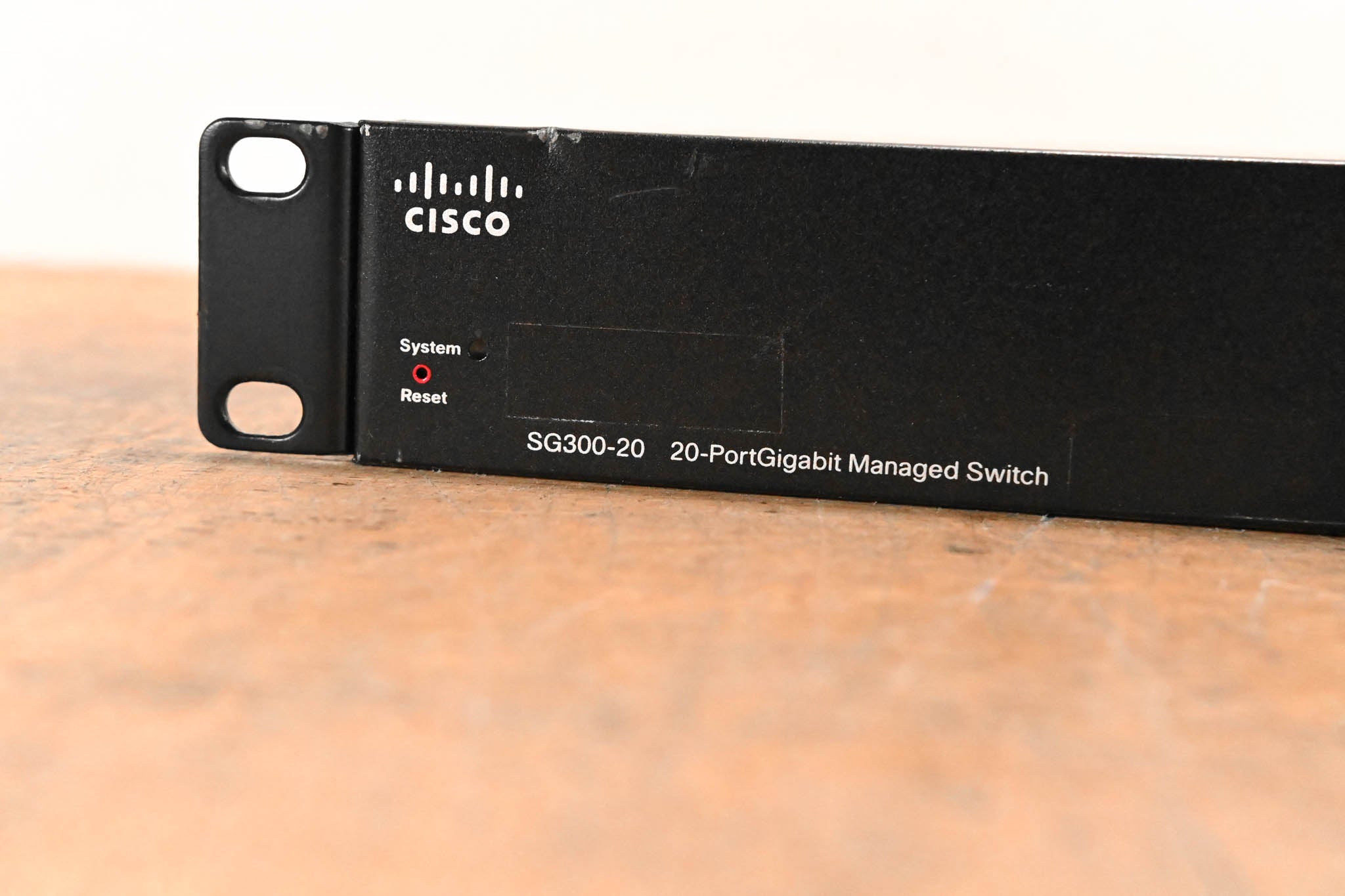 Cisco SG300-20 20-Port Gigabit Managed Switch