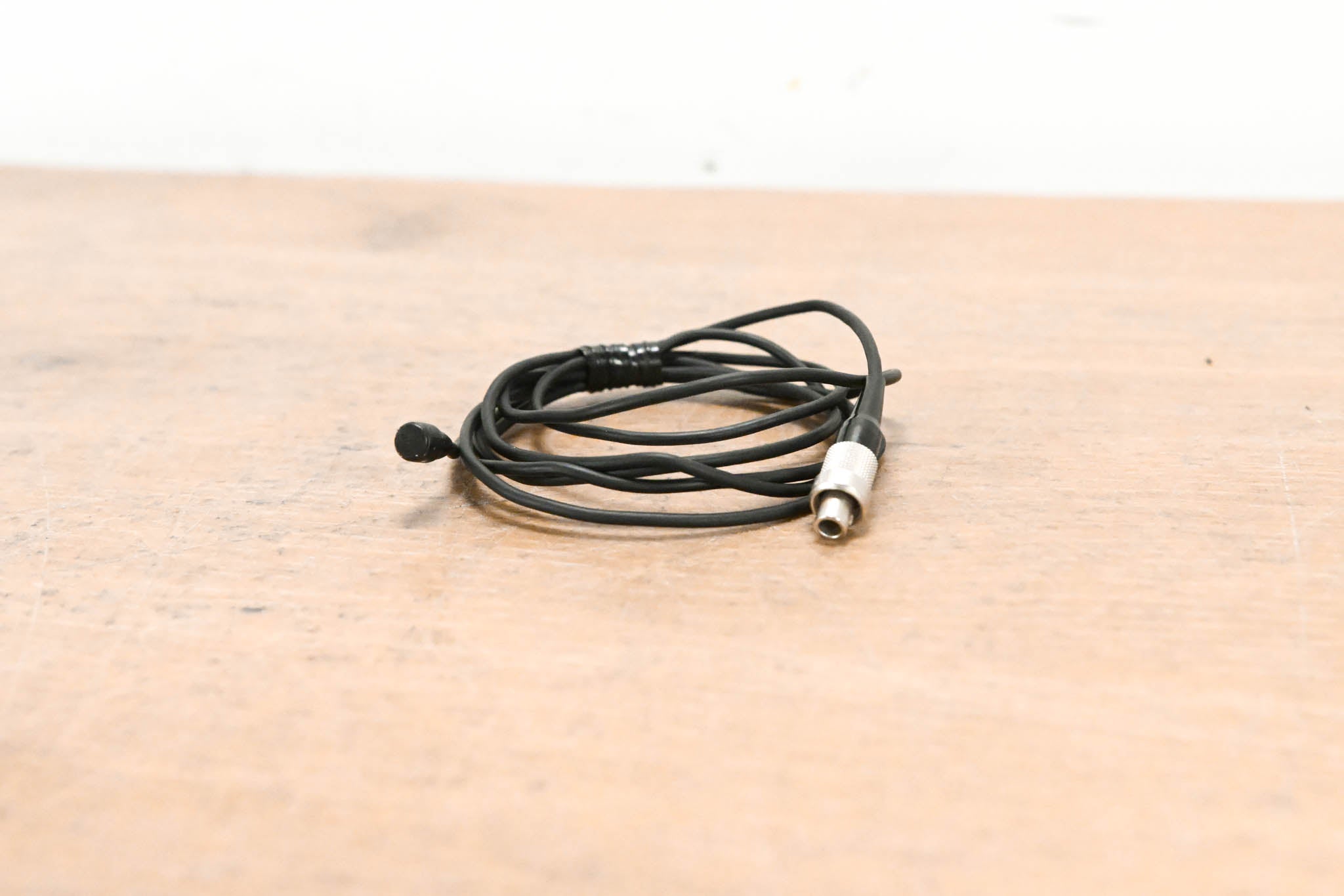 Sennheiser MKE 2 Lavalier Lapel Mic w/ 3-Pin Lemo Connector - Black
