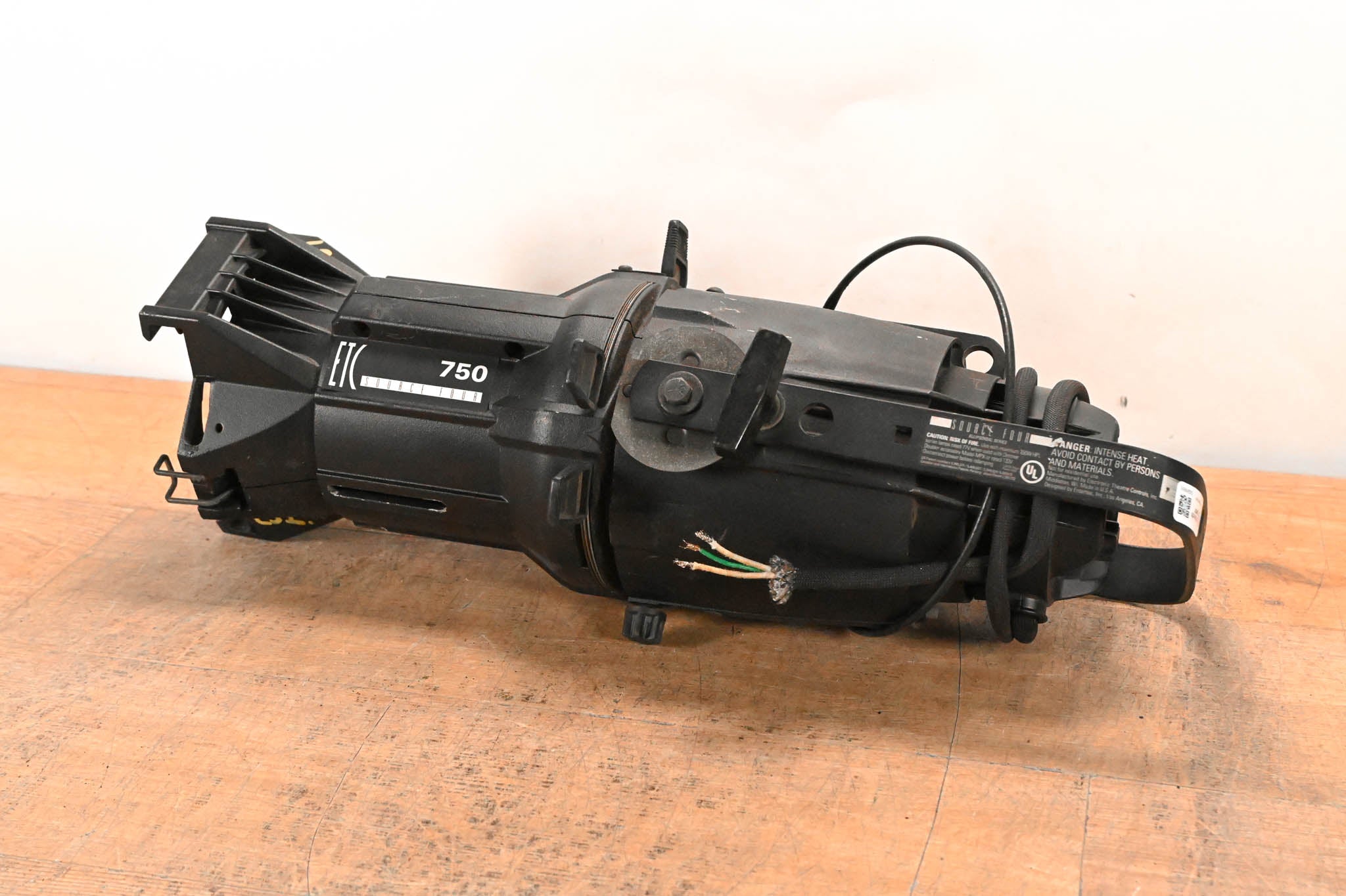 ETC Source Four 575 19 Degree Ellipsoidal Light