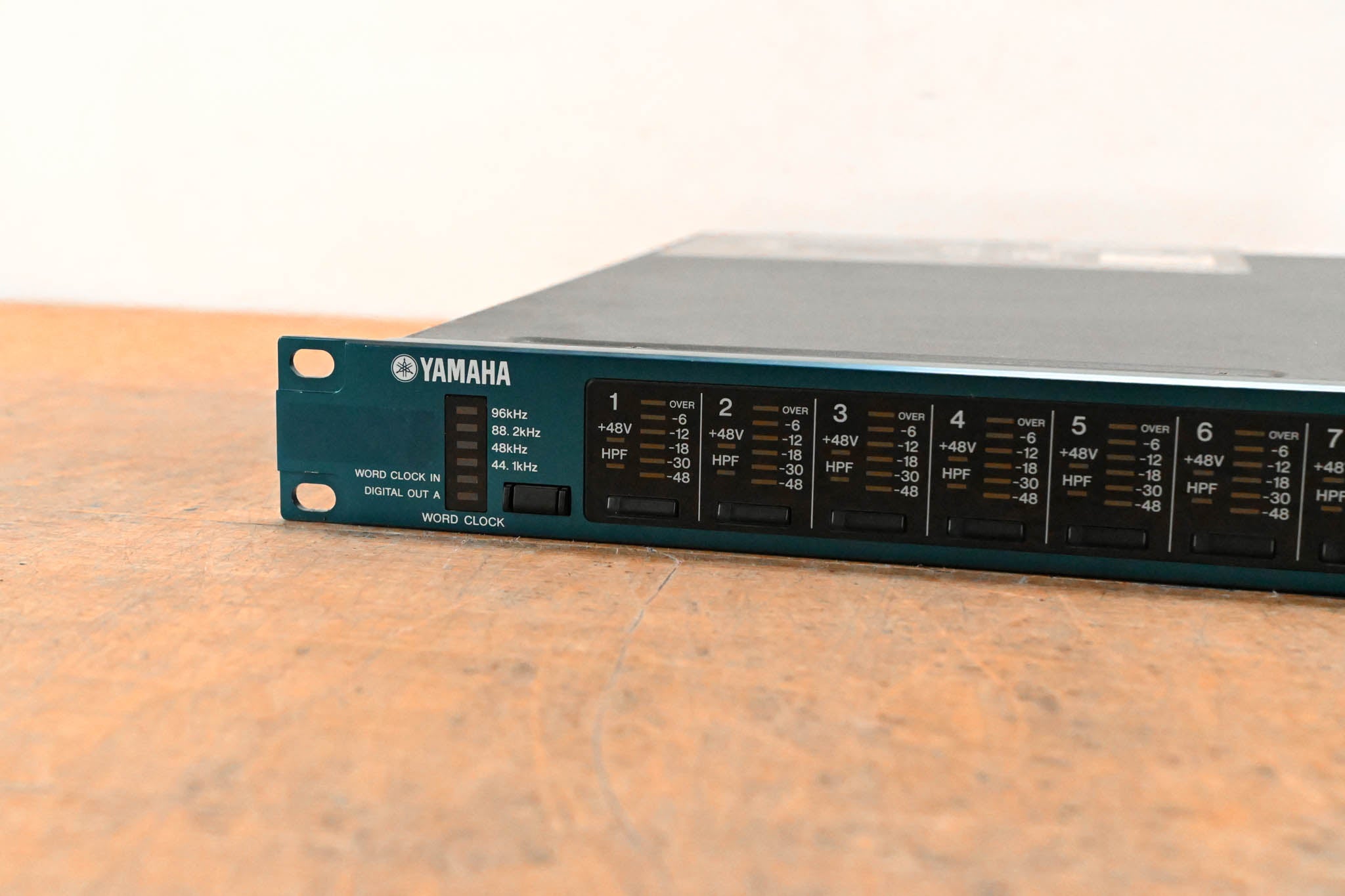 Yamaha AD8HR AD Converter with Remote Preamp