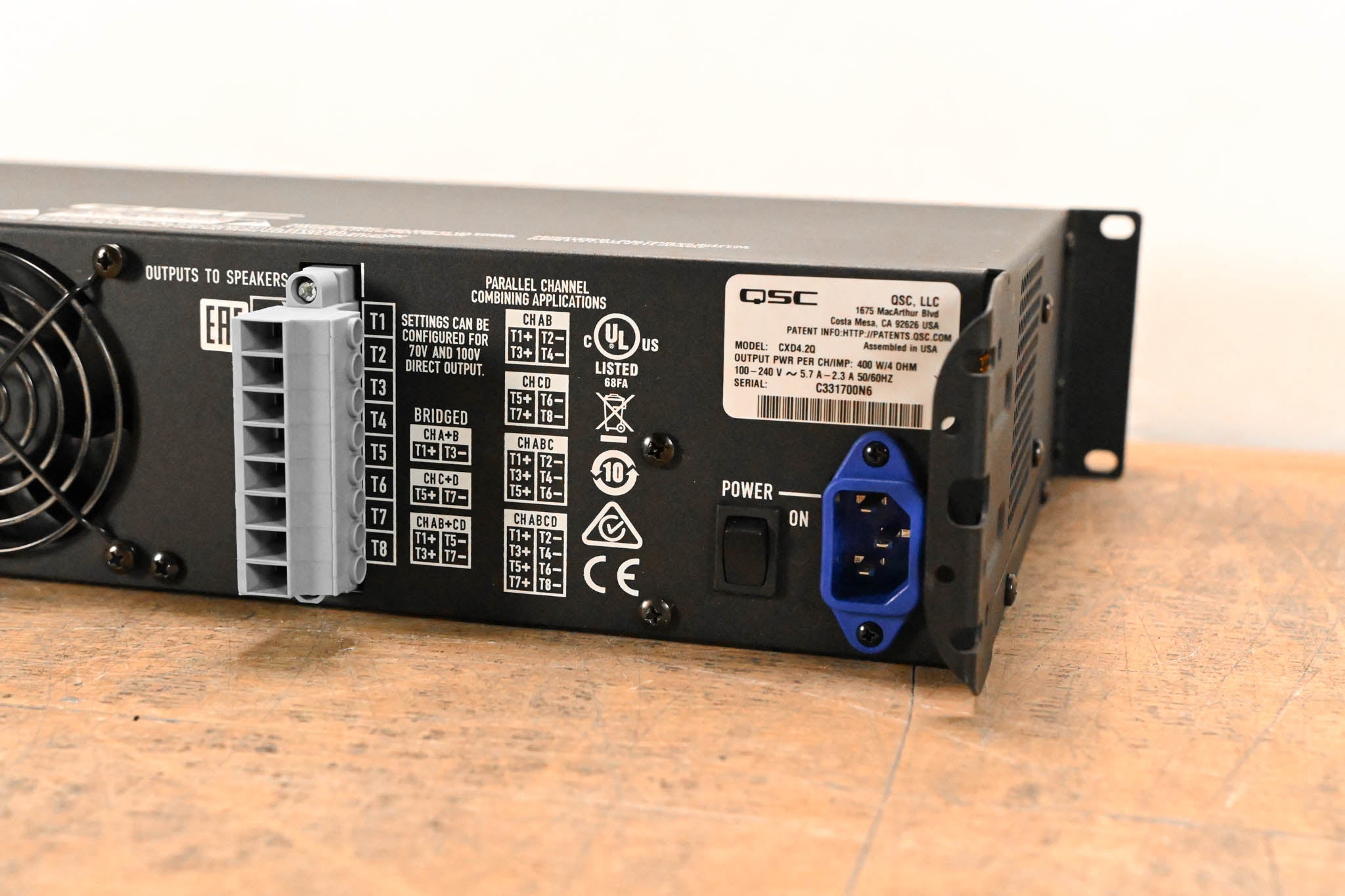 QSC CXD4.2Q 4-Channel, 2000W Network Amplifier