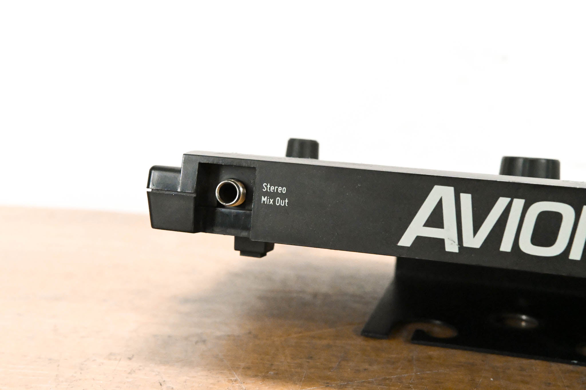Aviom A320 16-Channel Personal Mixer