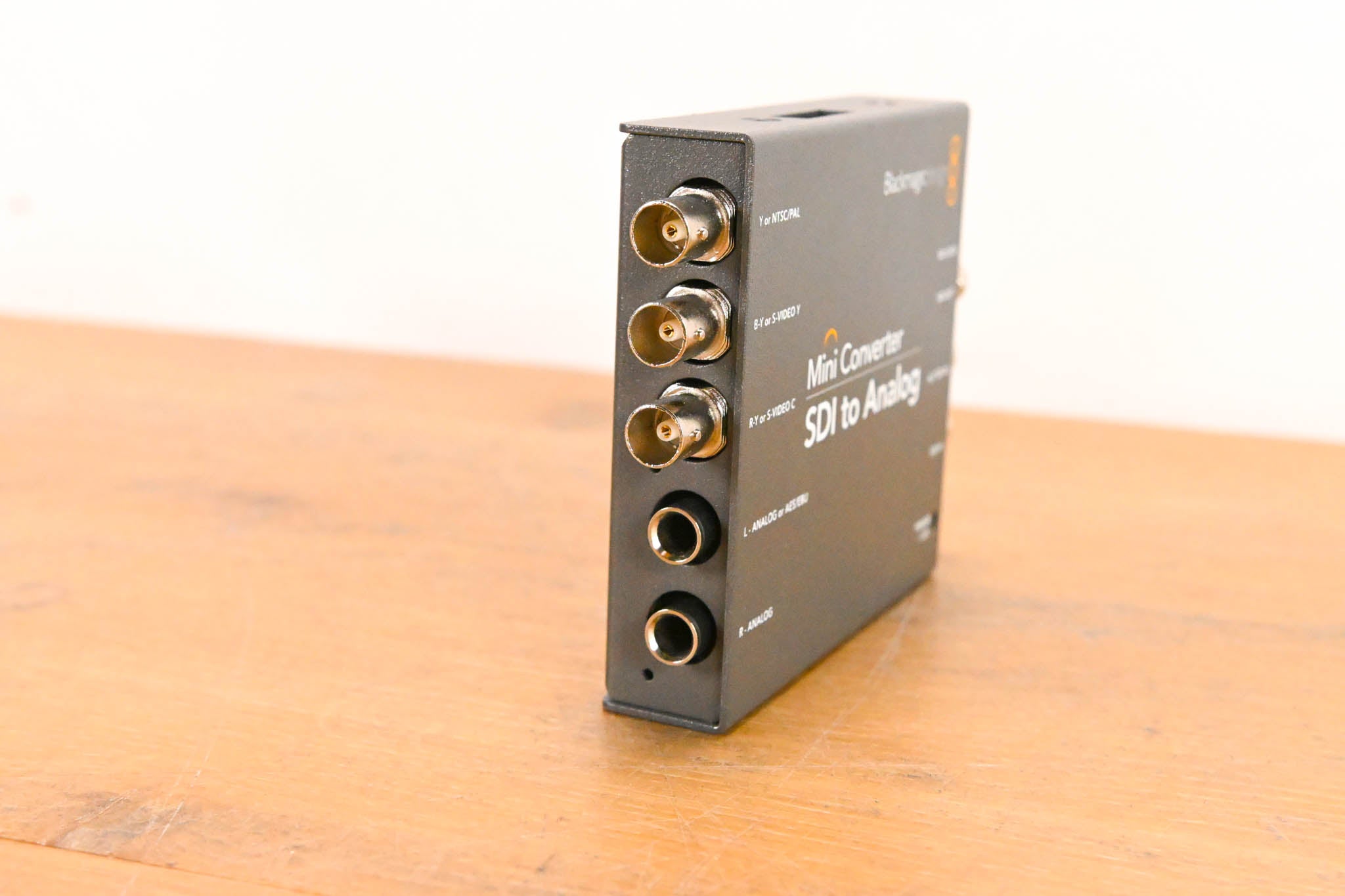 Blackmagic Design Mini Converter SDI to Analog (NO POWER SUPPLY)