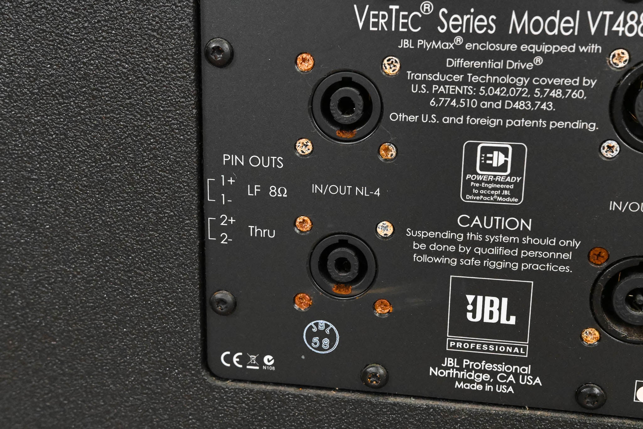 JBL VT4881A Compact Arrayable 18" Subwoofer