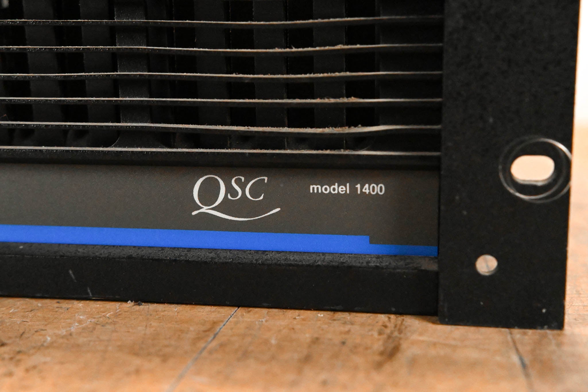 QSC Model 1400 2-Channel Power Amplifier
