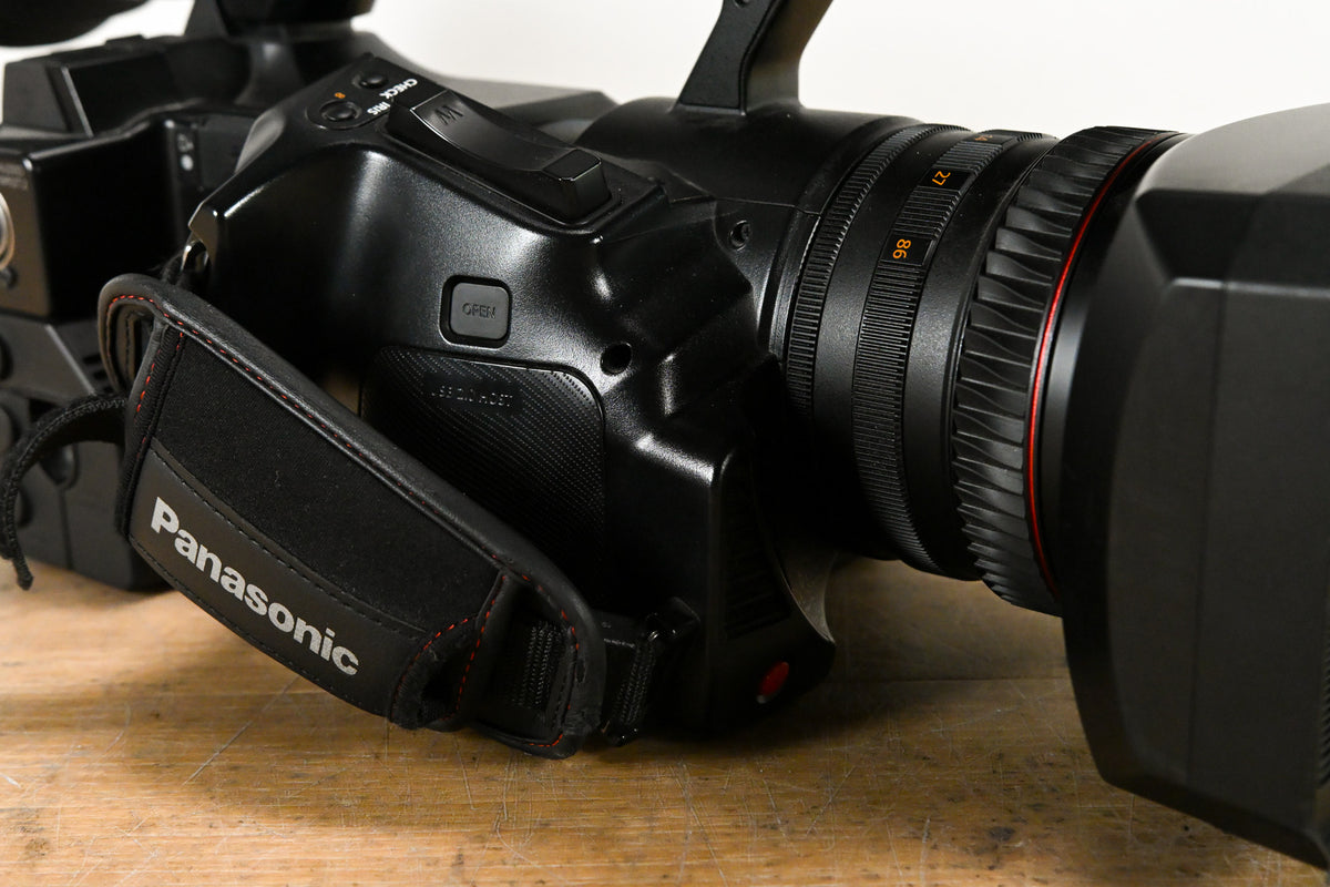 Panasonic AJ-PX270 microP2 AVC-ULTRA Handheld HD Camcorder