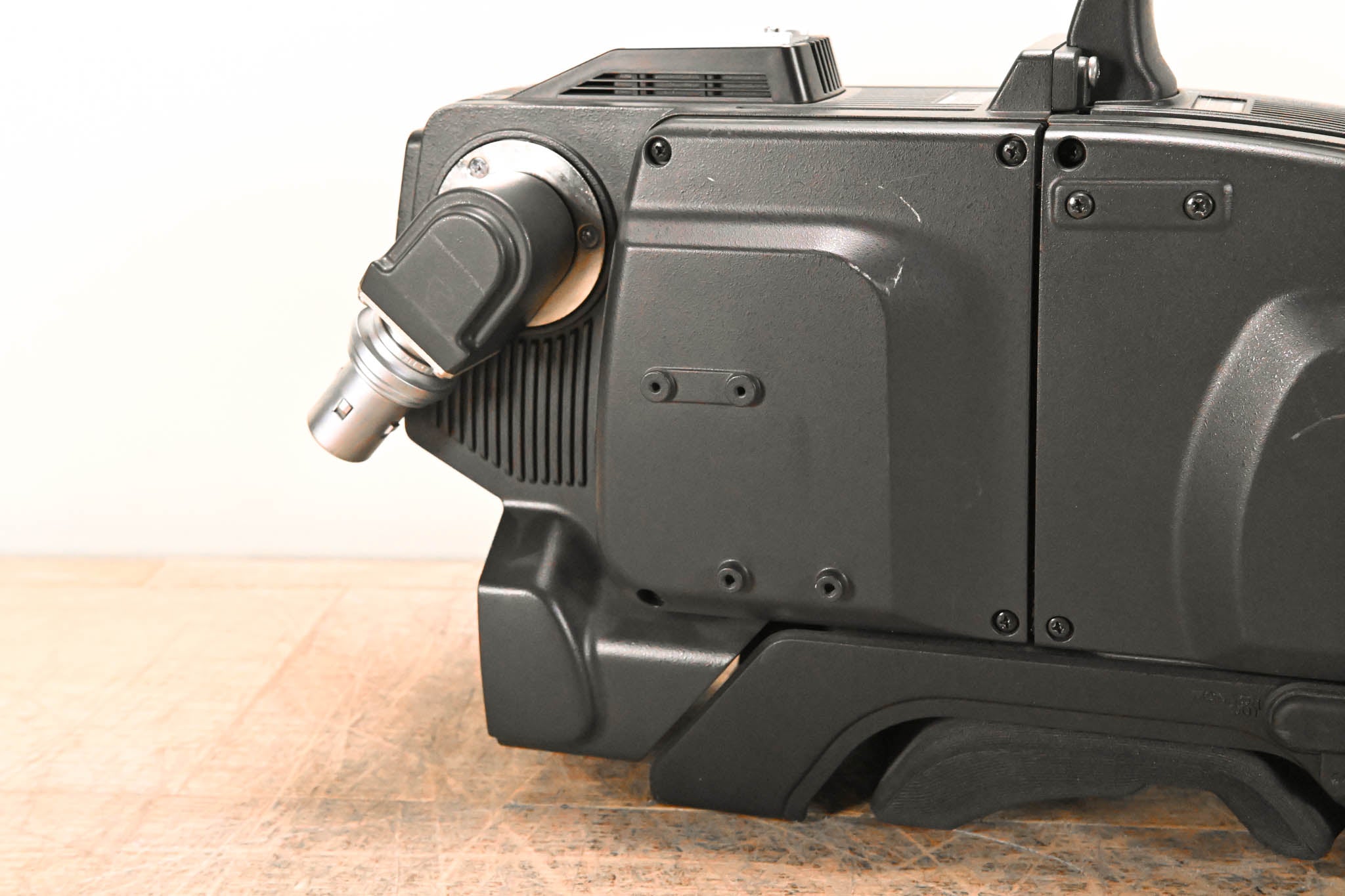 Sony DXC-D55WS Camera Body with CA-TX50 Camera Adapter