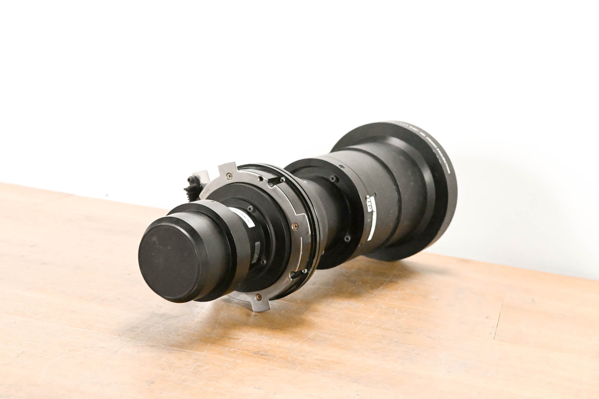 Christie 1.2:1 0.95 SXGA+ / 1.1:1 0.95 HD Front Projection Zoom Lens