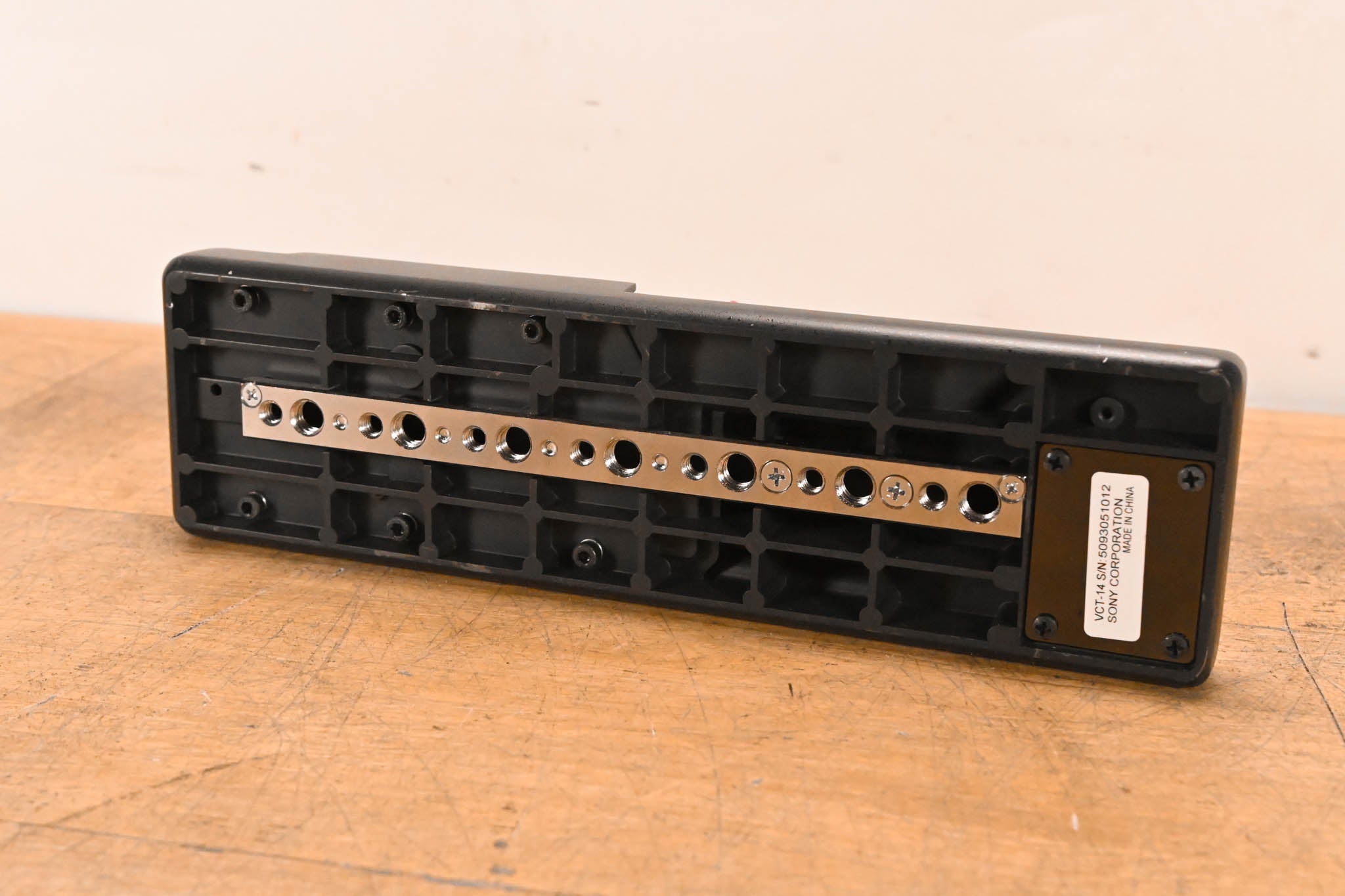 Sony VCT-14 Quick Release Tripod Adapter