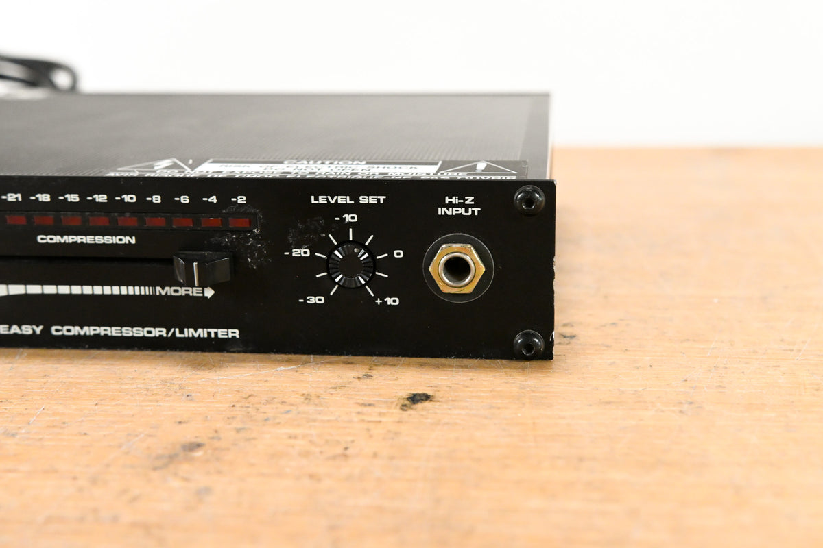 dbx 163x Single-Channel Over Easy Compressor / Limiter
