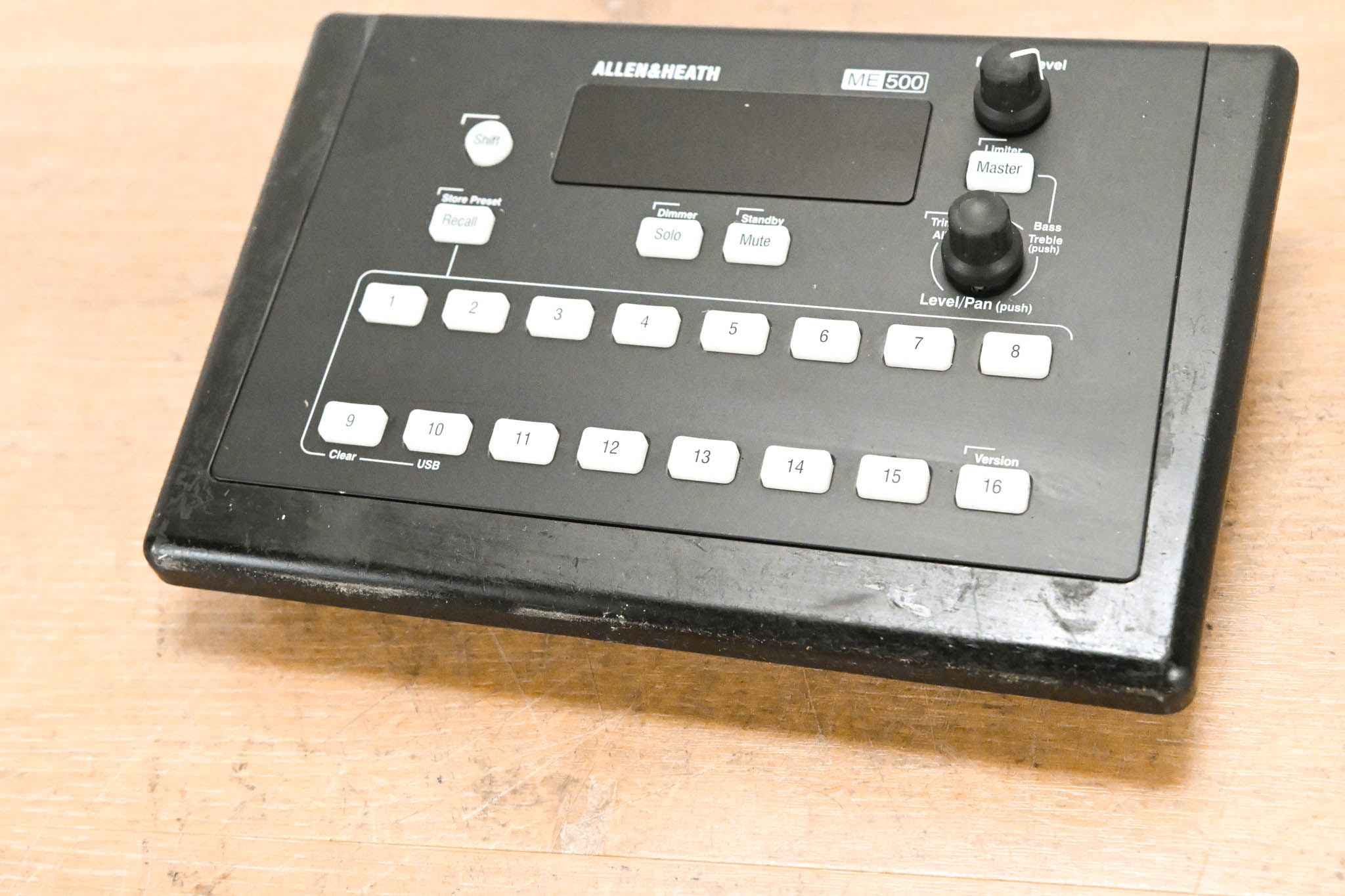 Allen & Heath ME-500 16-Channel Personal Mixer