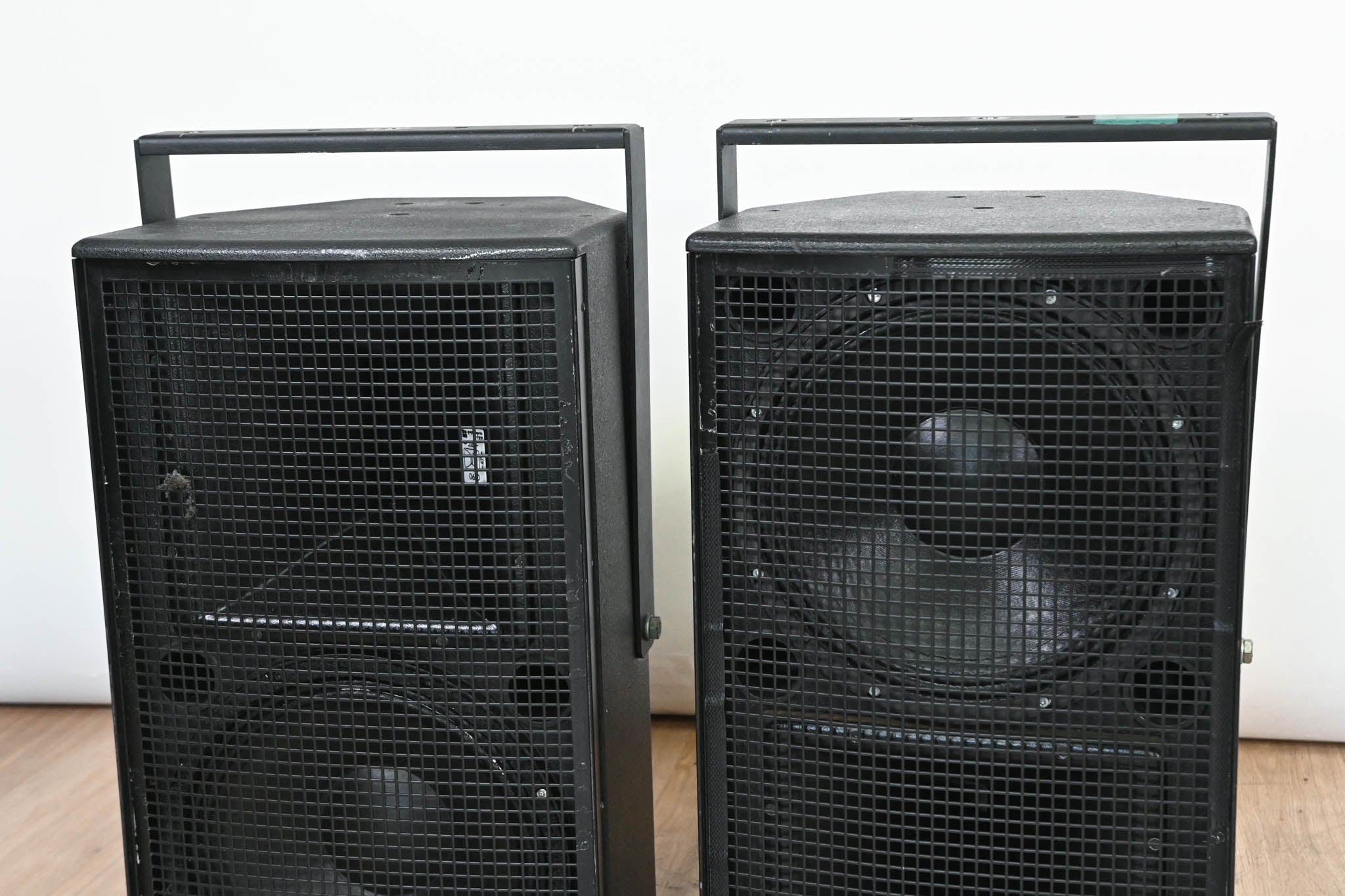 d&b audiotechnik Ci90 Full Range 2-Way Passive Loudspeaker (PAIR)