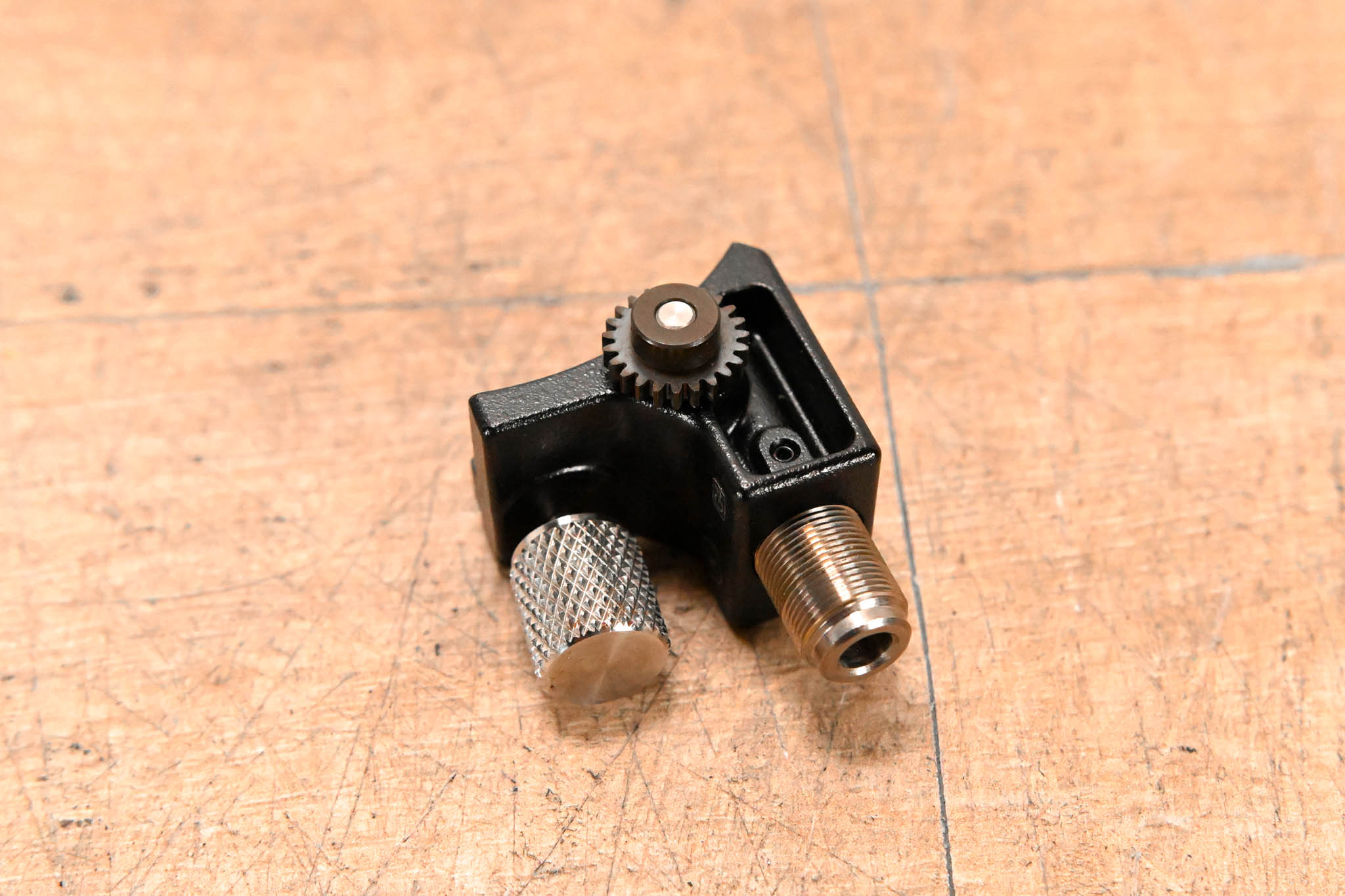 Fujinon FMM-6B Manual Focus Module for Fujinon ENG/EFP Lenses