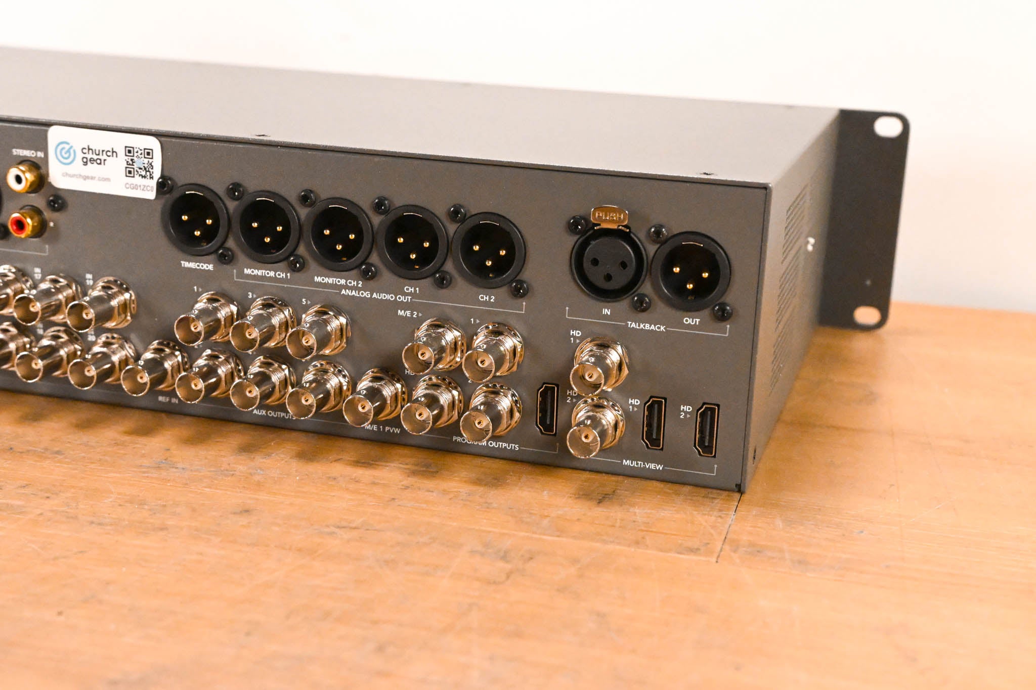 Blackmagic Design ATEM 2 M/E Production Studio 4K
