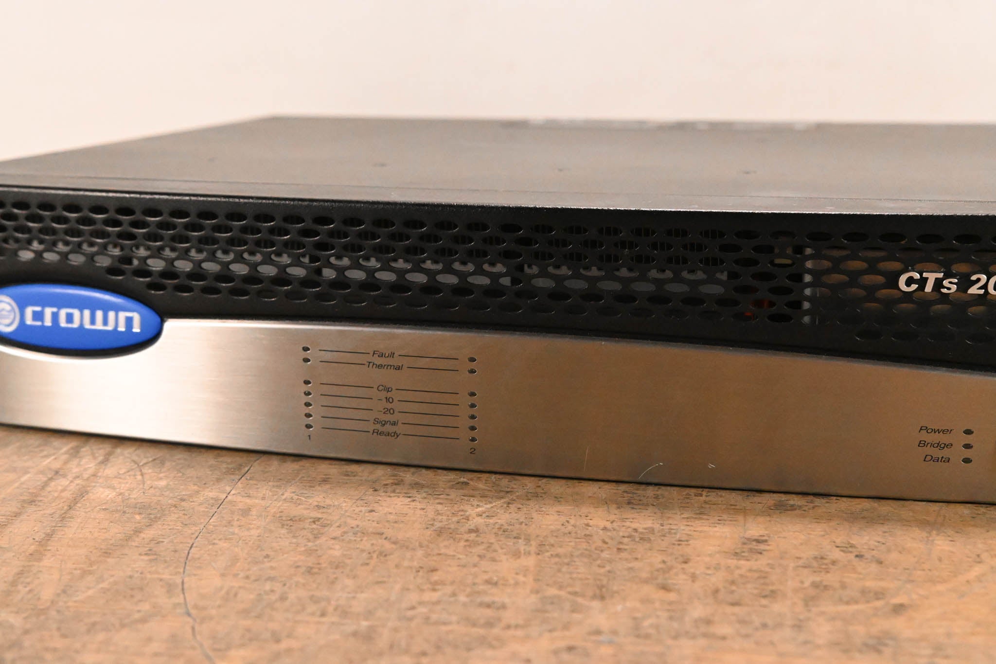 Crown CTs 2000 Two-Channel 1000W Power Amplifier