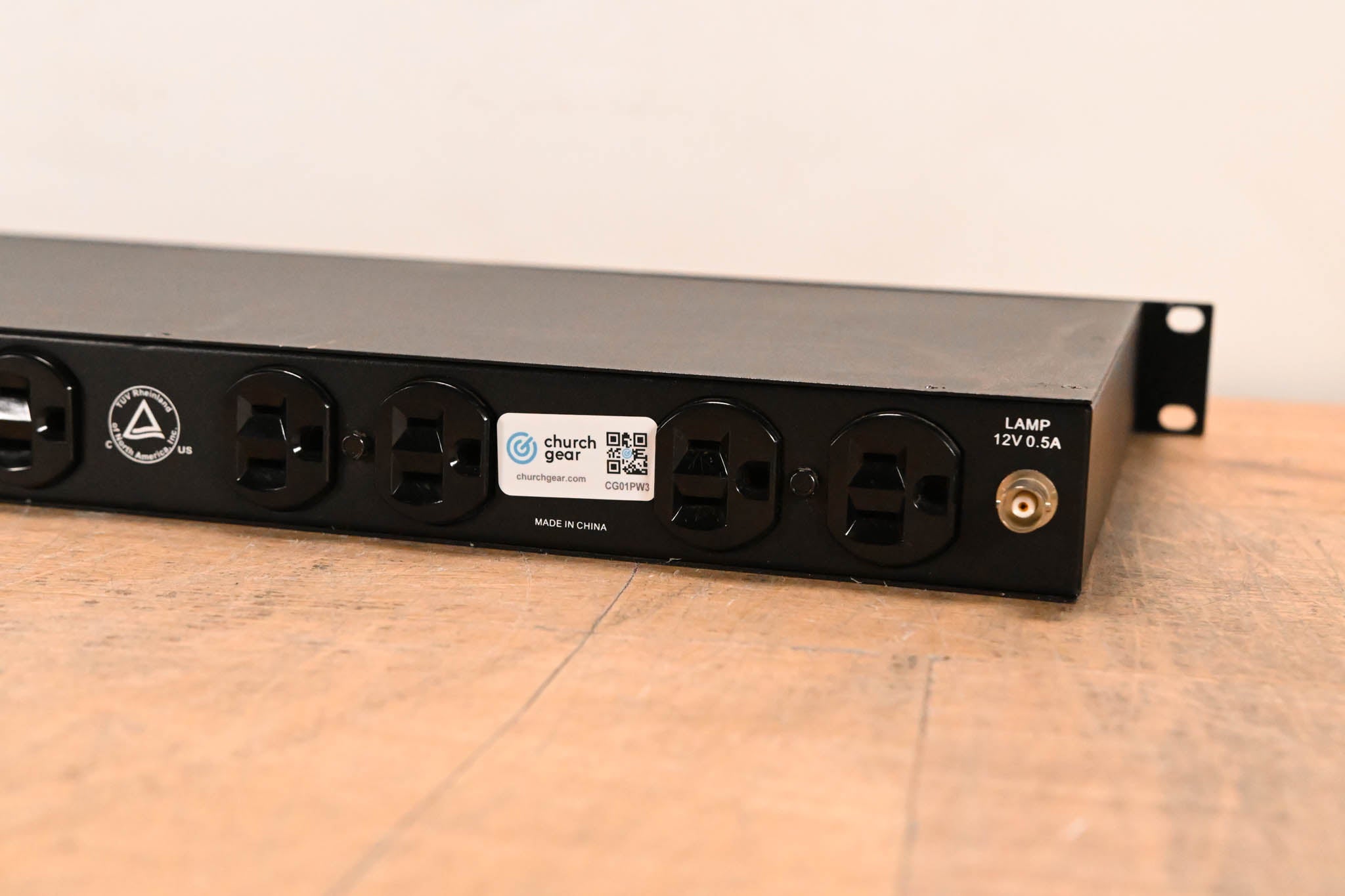 Furman PL-8 Series II 8-Outlet Rackmount Power Conditioner