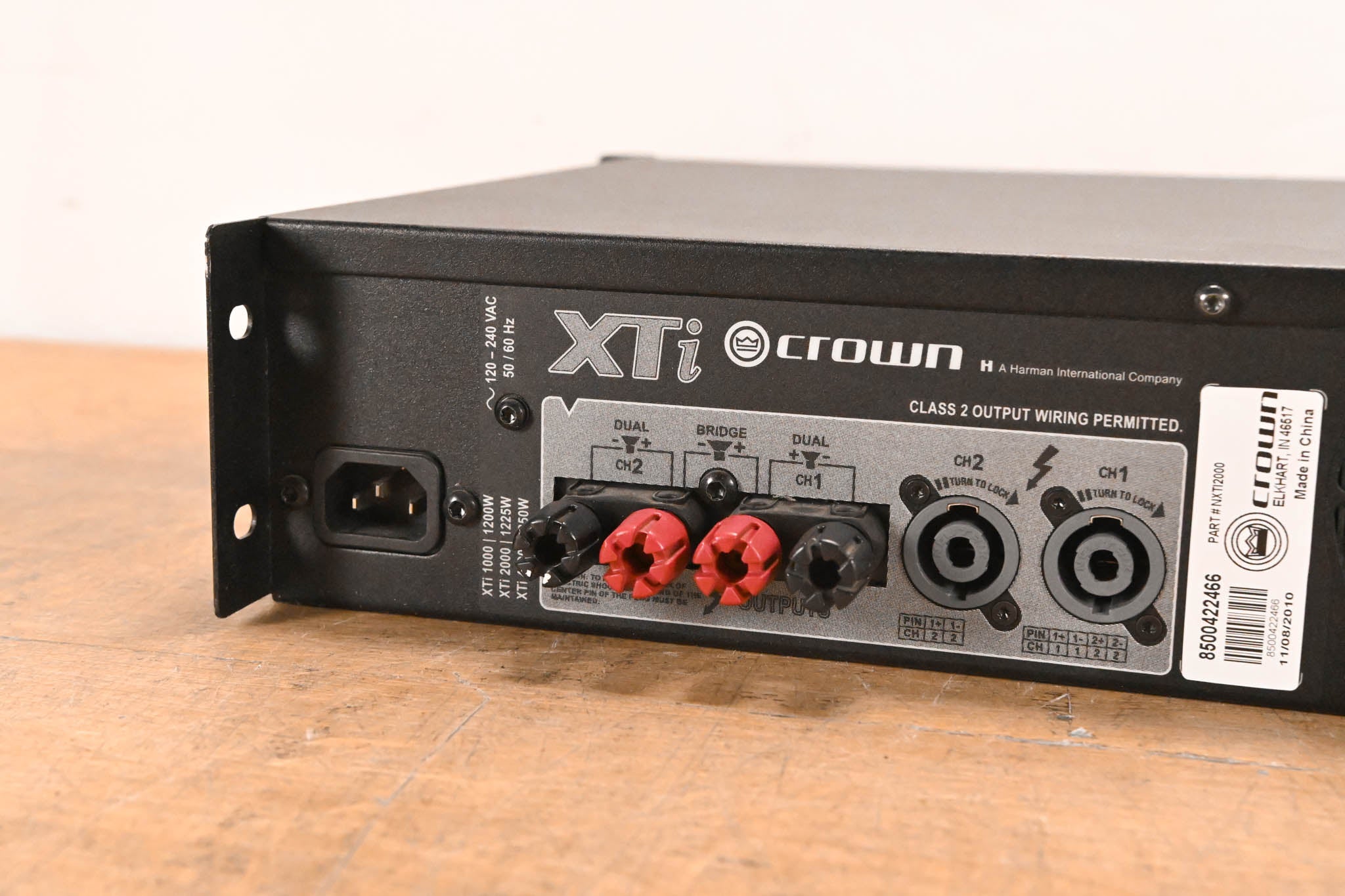 Crown XTi 2000 2-Channel Power Amplifier with DSP