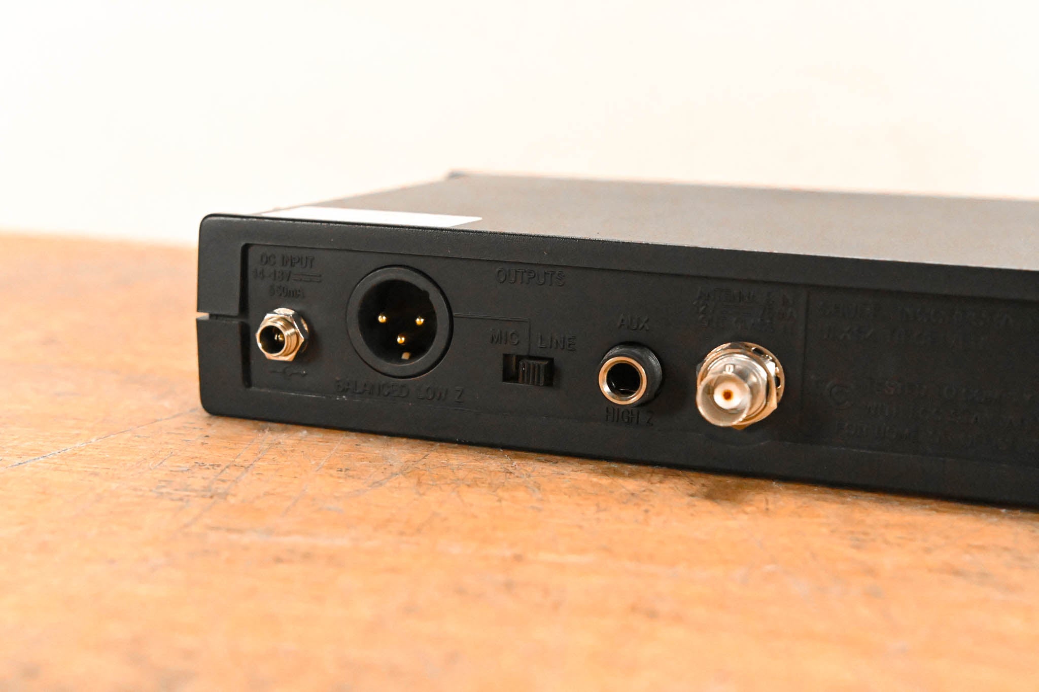 Shure ULXS24/58 Handheld Wireless System - 470-506 MHz (NO POWER SUPPLY)