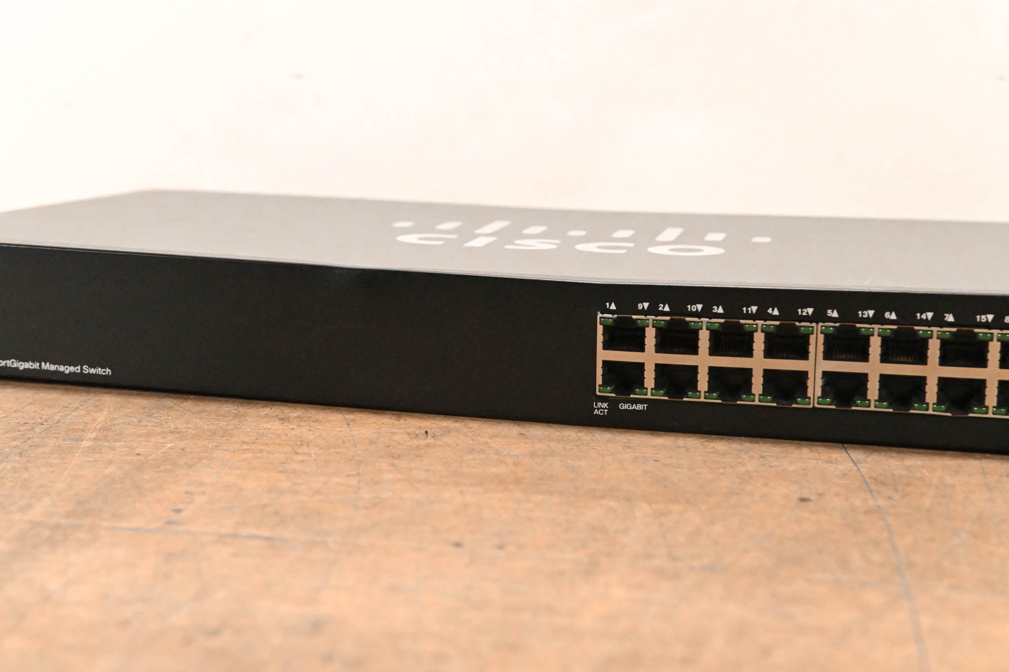 Cisco SG300-20 20-Port Gigabit Managed Switch