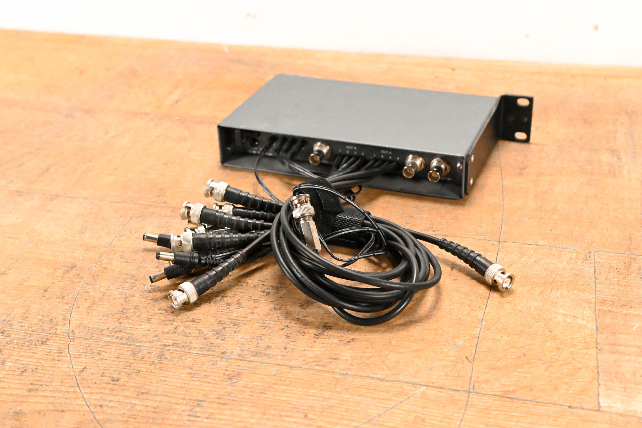 Sennheiser ASP 2 Antenna and Power Distribution System (NO POWER SUPPLY)